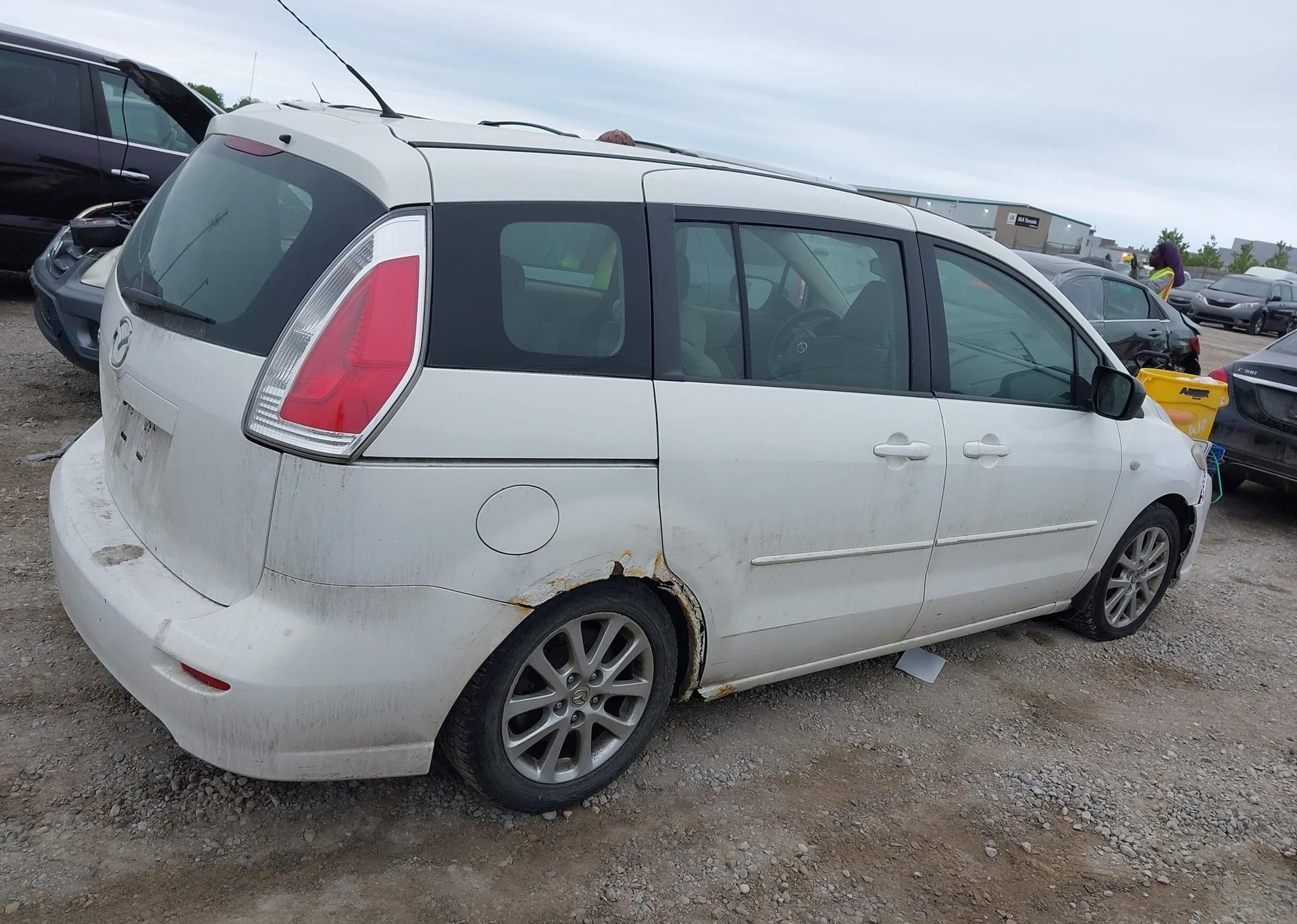 2008 MAZDA MAZDA5