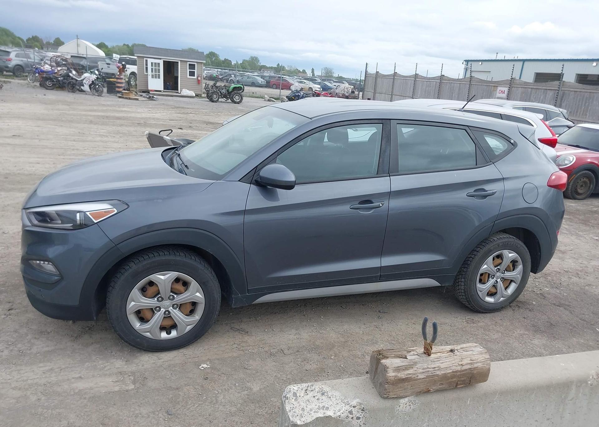 2018 HYUNDAI TUCSON SE