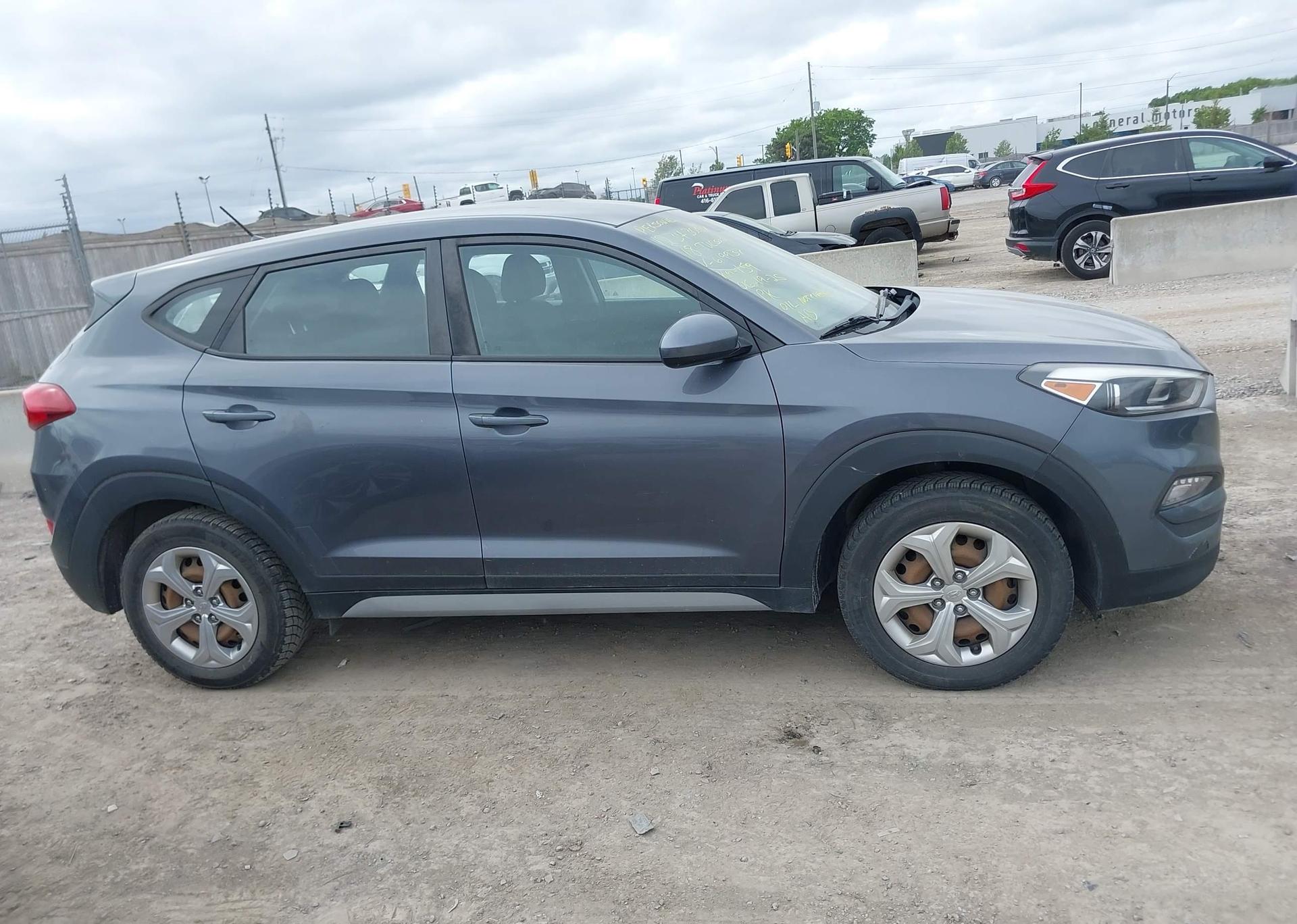2018 HYUNDAI TUCSON SE