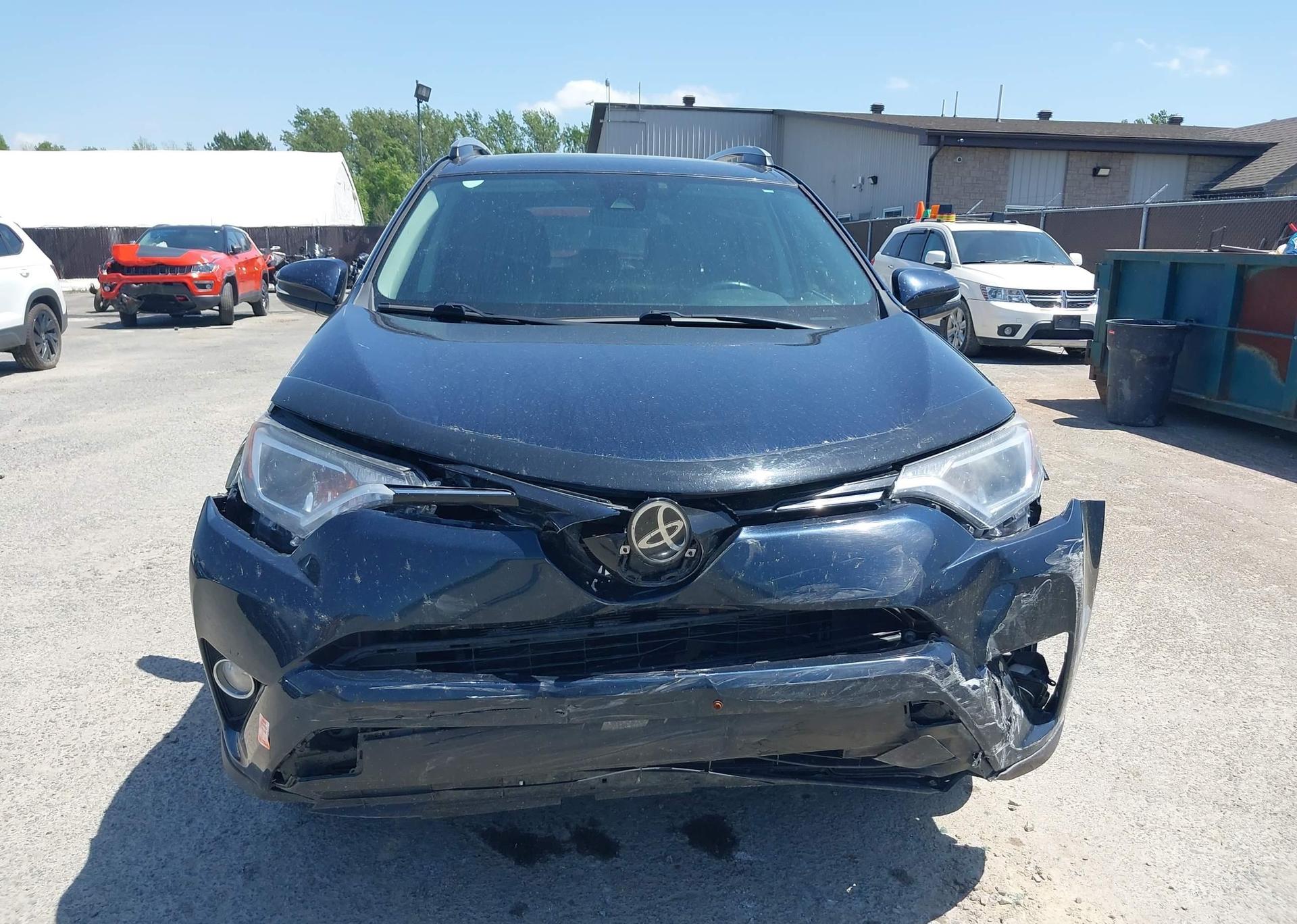 2018 TOYOTA RAV4 XLE