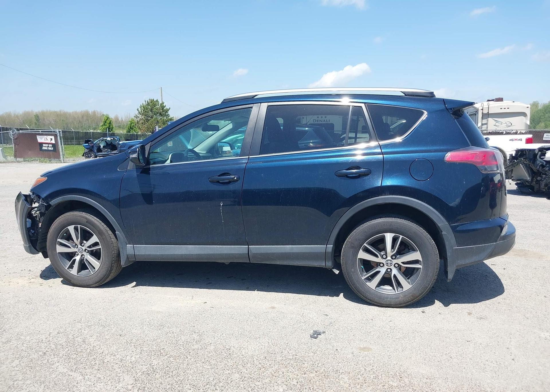 2018 TOYOTA RAV4 XLE