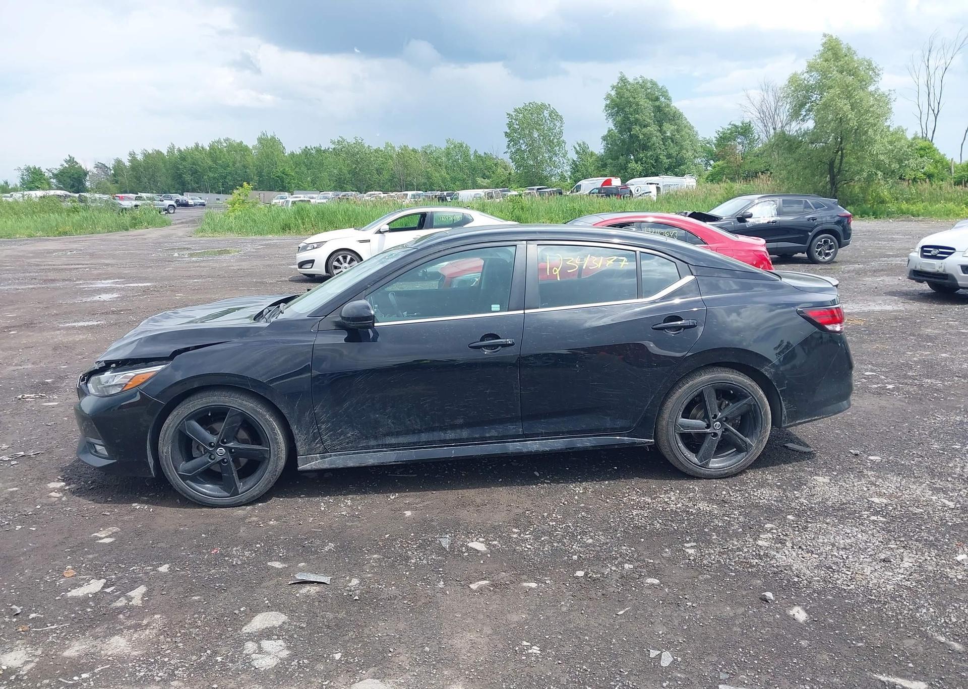 2022 NISSAN SENTRA SR