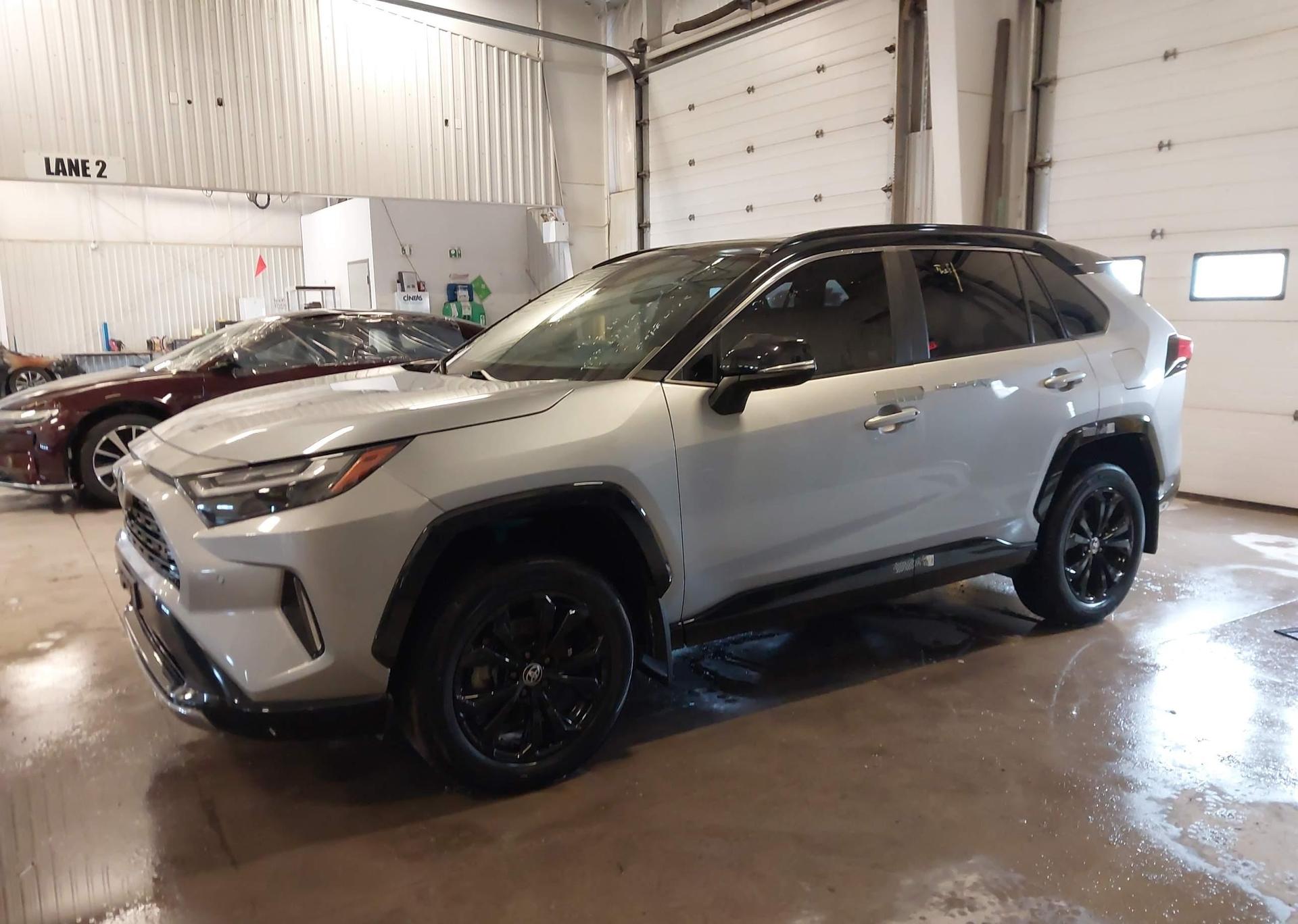 2023 TOYOTA RAV4 HYBRID XSE