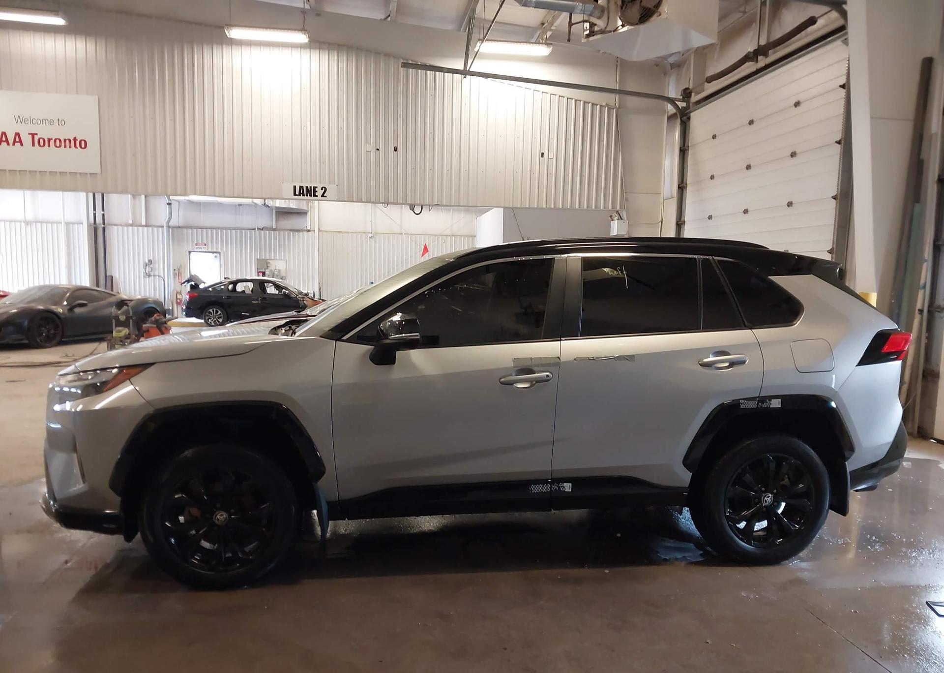 2023 TOYOTA RAV4 HYBRID XSE