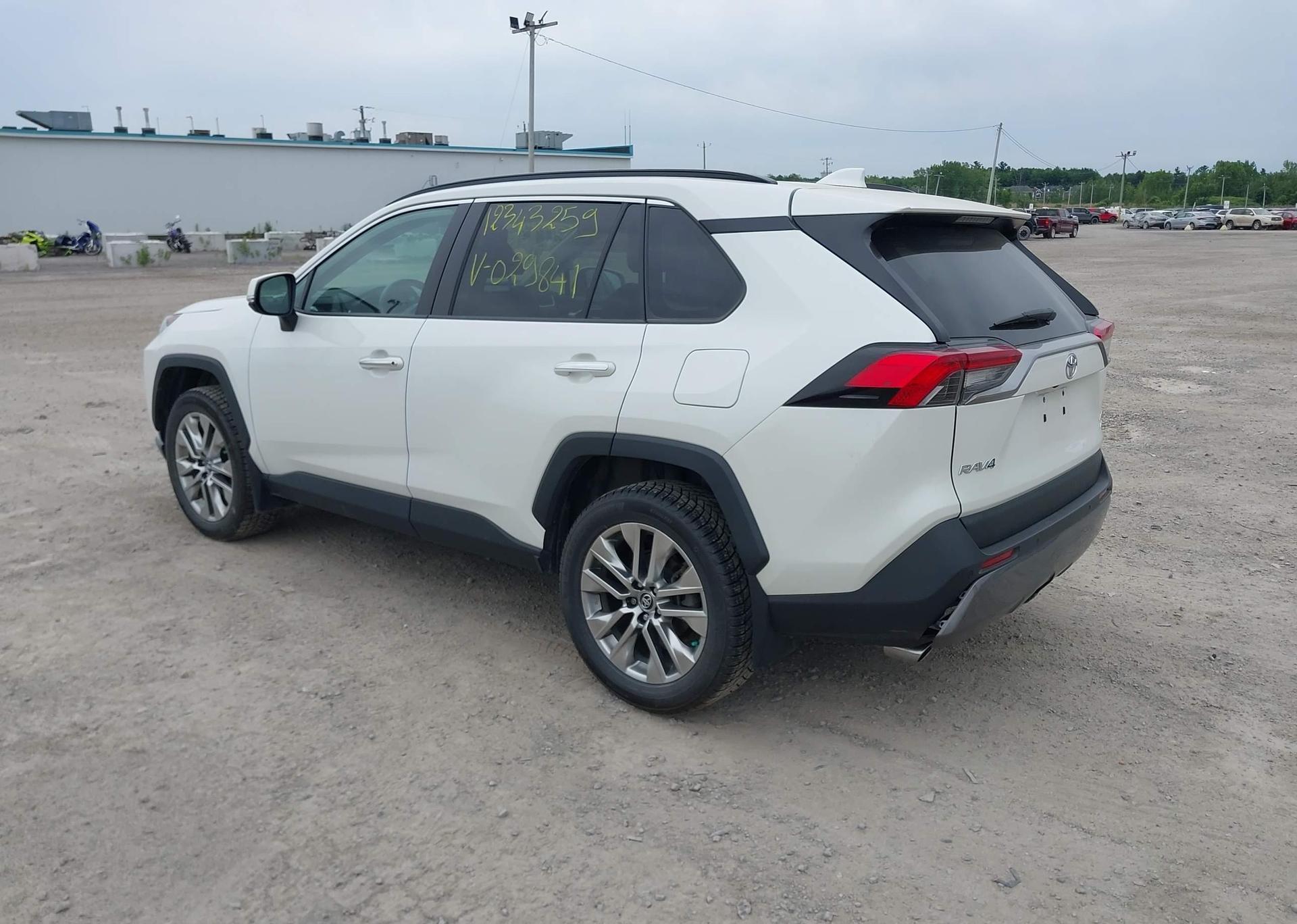 2019 TOYOTA RAV4