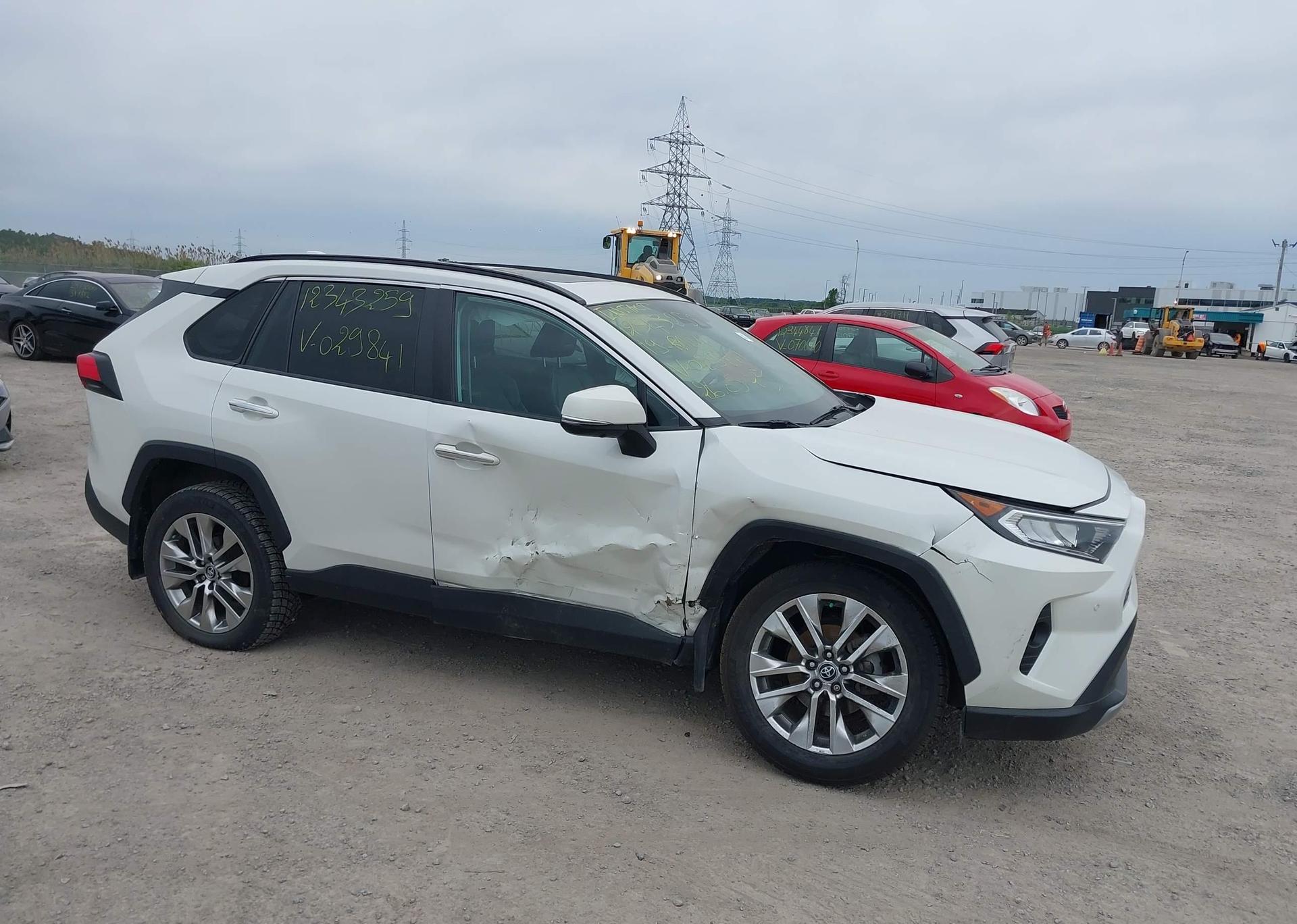 2019 TOYOTA RAV4