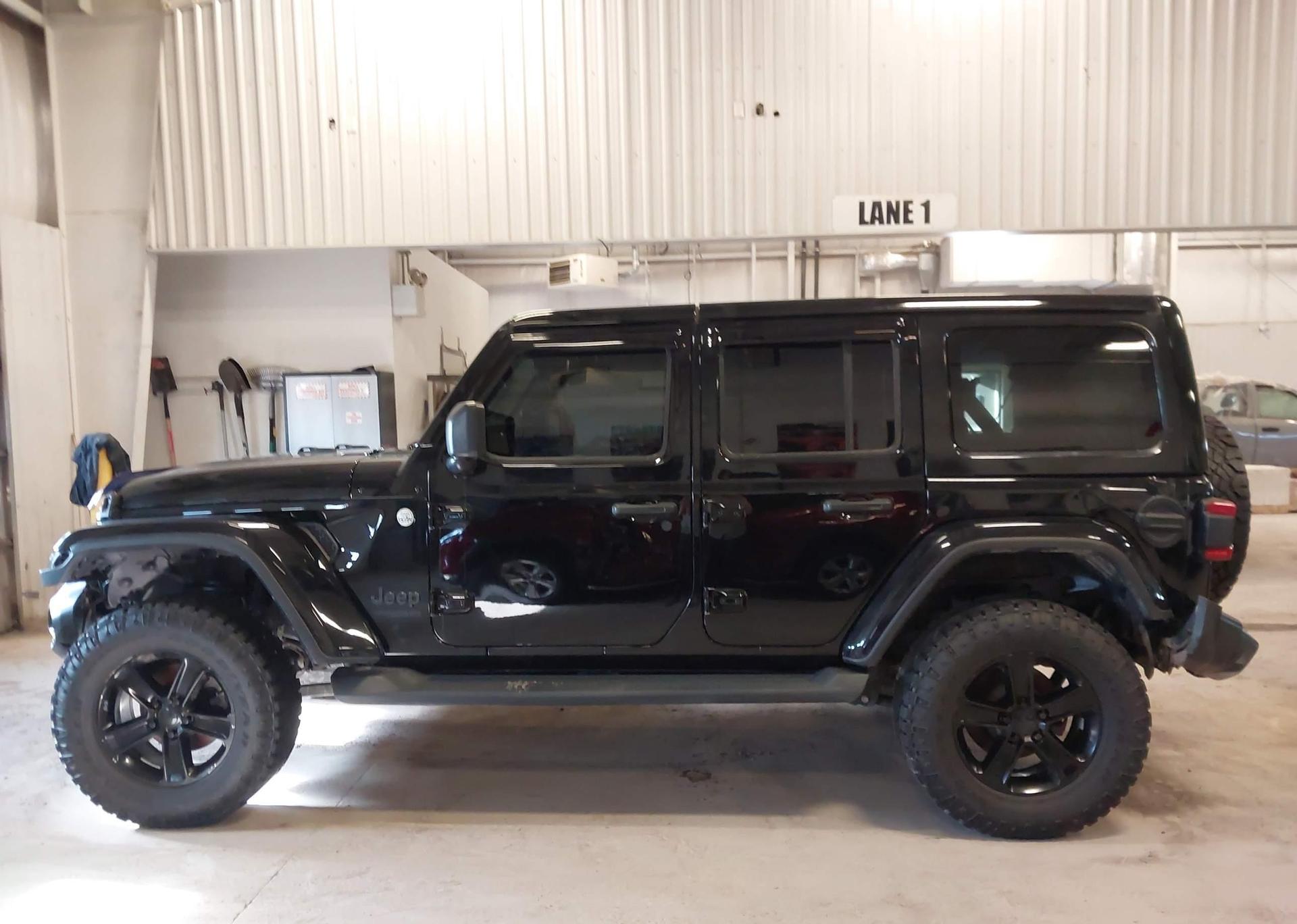 2020 JEEP WRANGLER UNLIMITED SAHARA ALTITUDE
