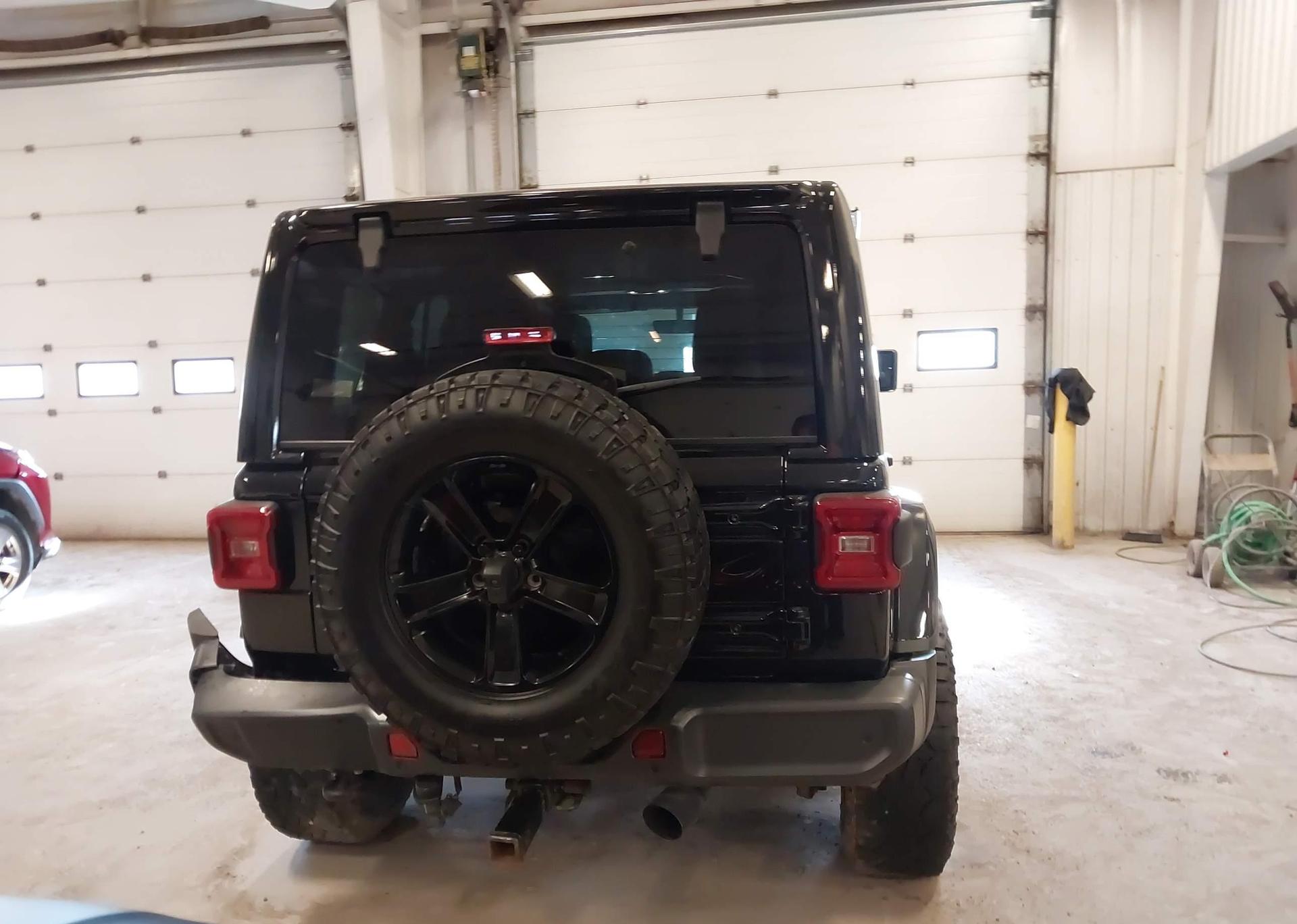 2020 JEEP WRANGLER UNLIMITED SAHARA ALTITUDE