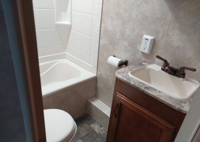 2014 COACHMEN CATALINA 272DBS