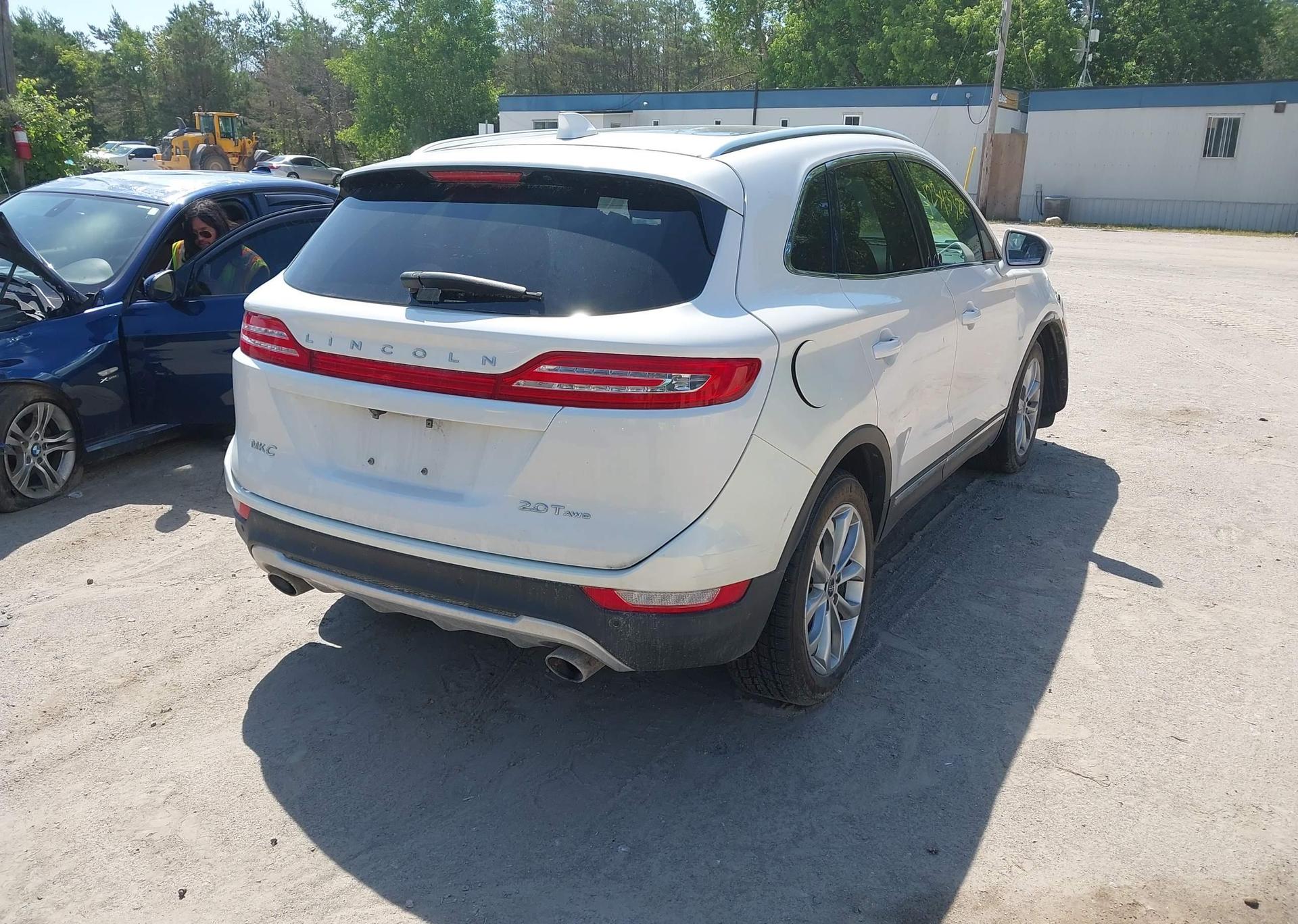 2017 LINCOLN MKC SELECT