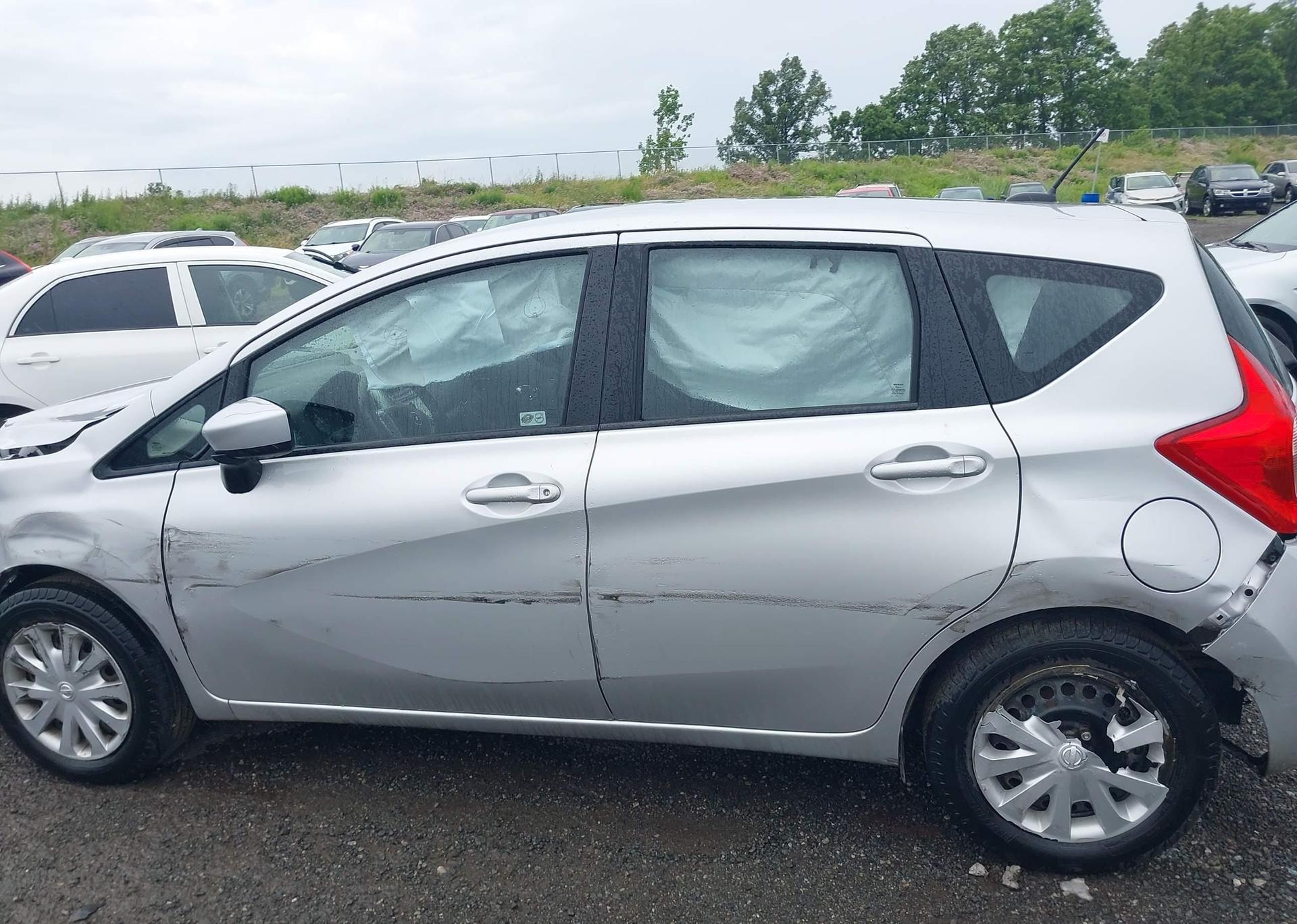2015 NISSAN VERSA NOTE S