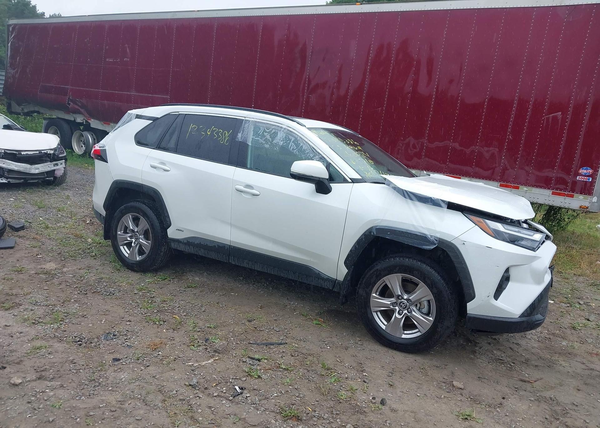 2025 TOYOTA RAV4