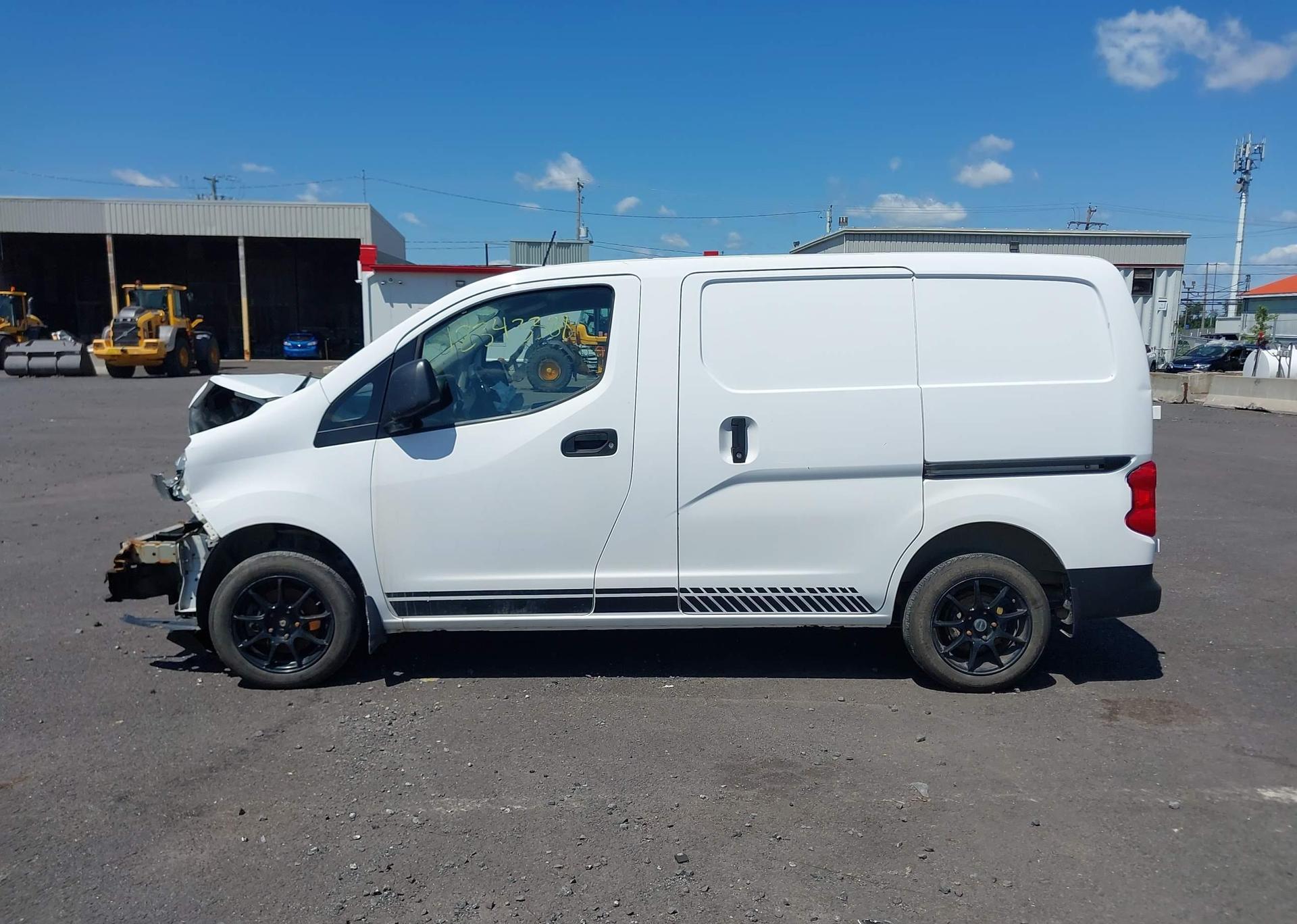 2020 NISSAN NV200 S
