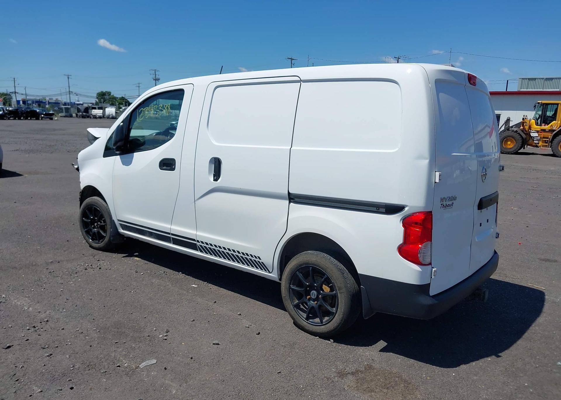 2020 NISSAN NV200 S