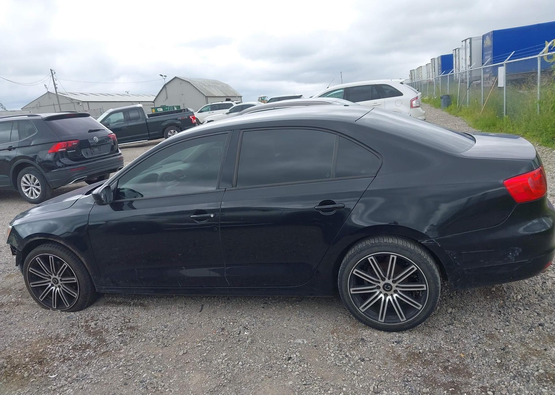 2013 VOLKSWAGEN JETTA S