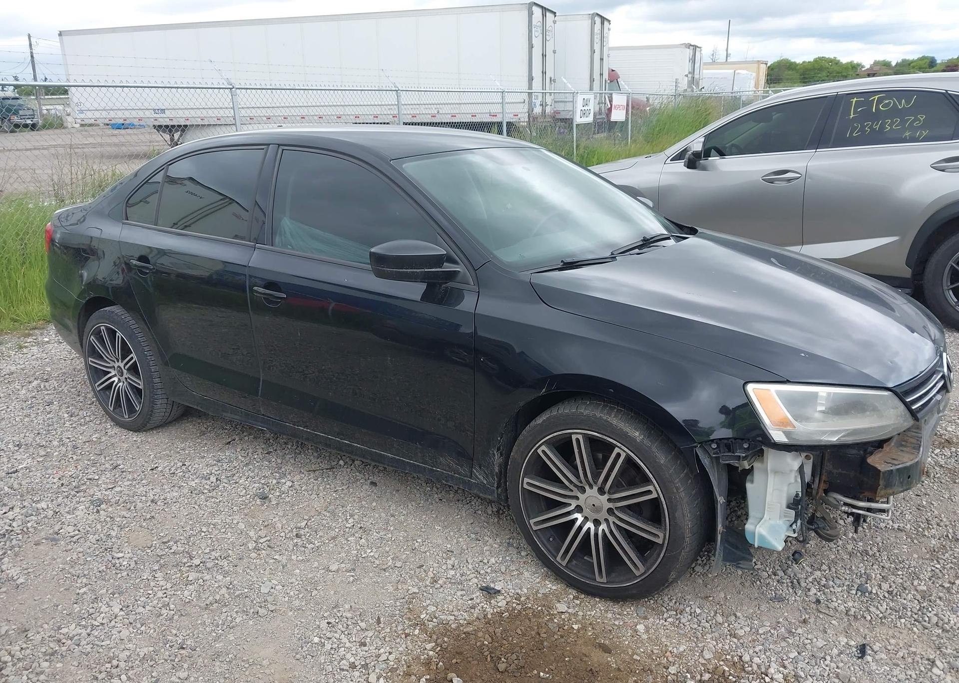 2013 VOLKSWAGEN JETTA S