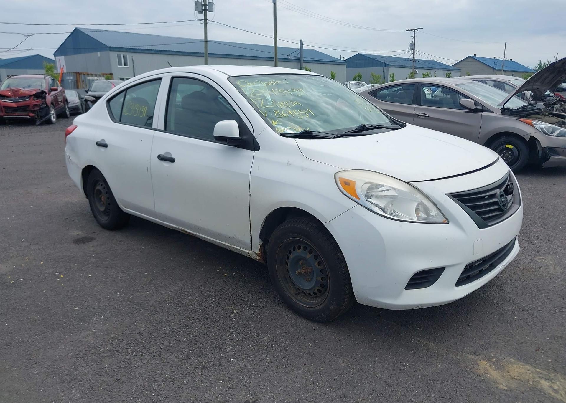 2012 NISSAN VERSA S