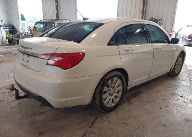 2013 CHRYSLER 200 LX