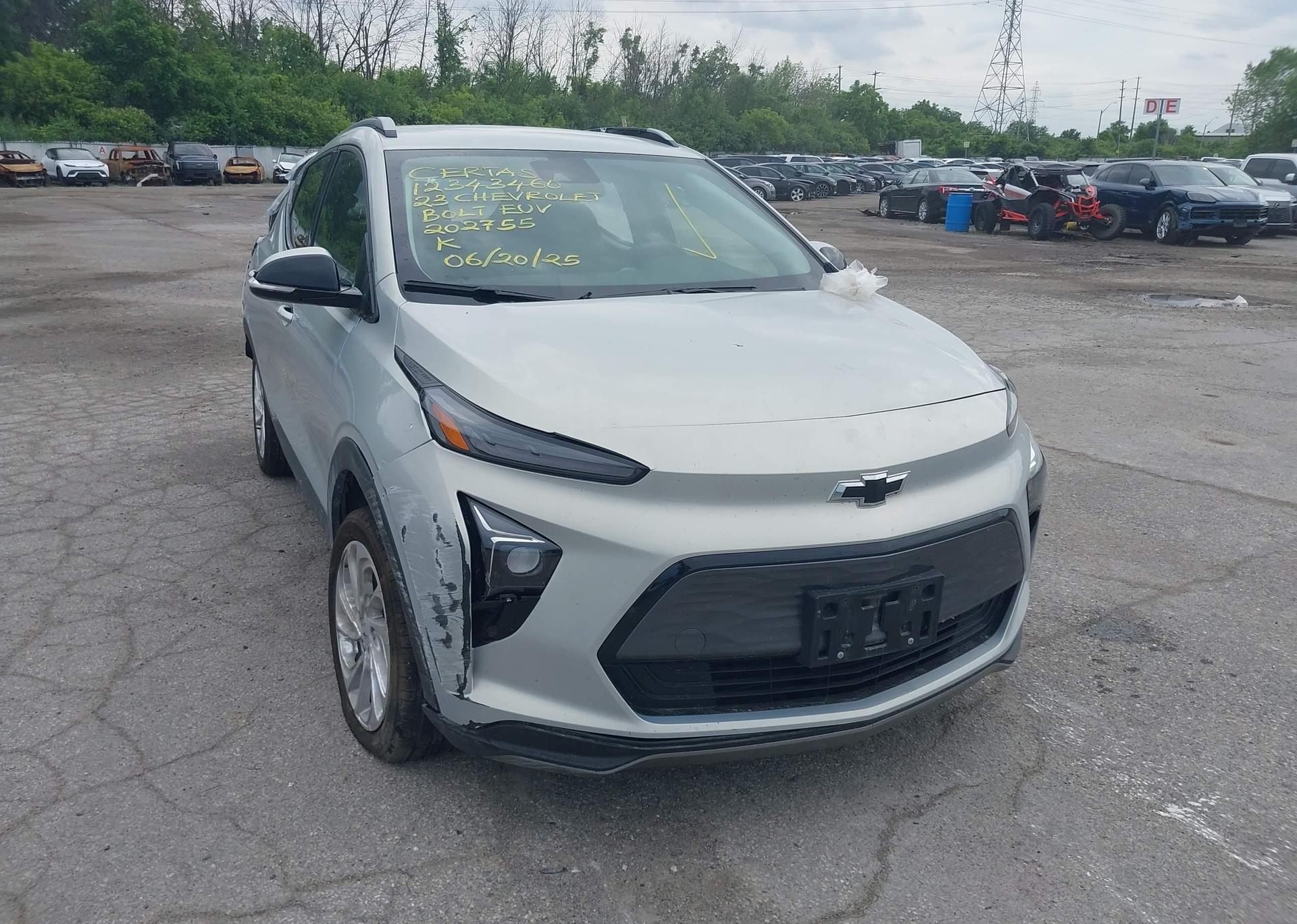 2023 CHEVROLET BOLT EUV LT