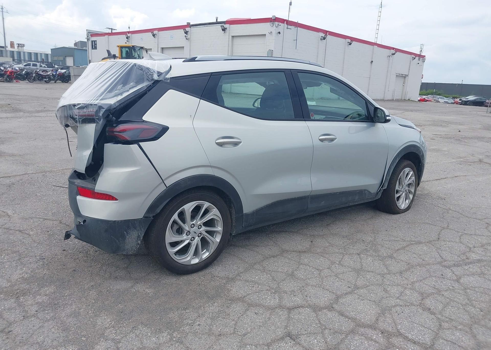 2023 CHEVROLET BOLT EUV LT