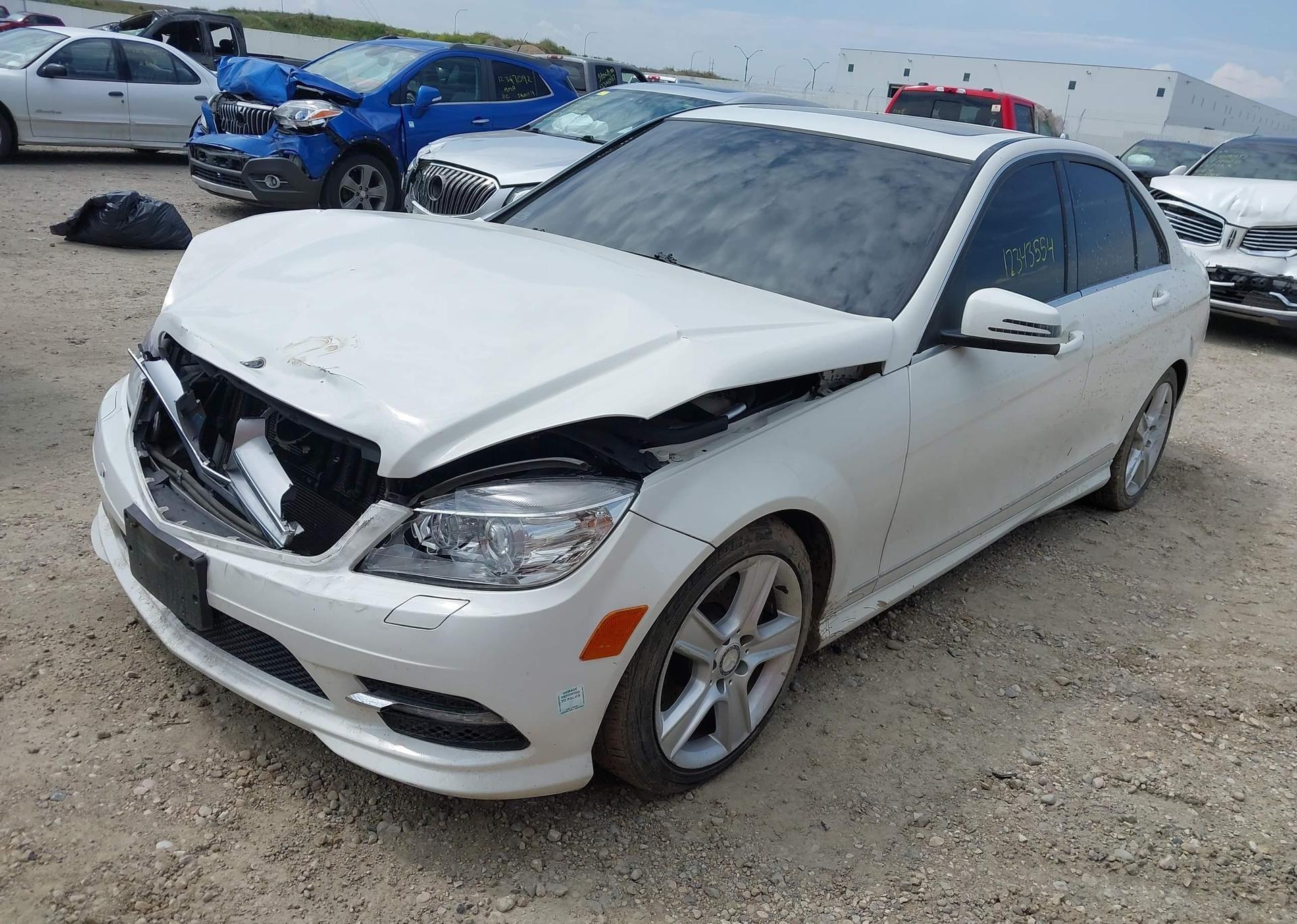 2011 MERCEDES-BENZ C 300 4MATIC