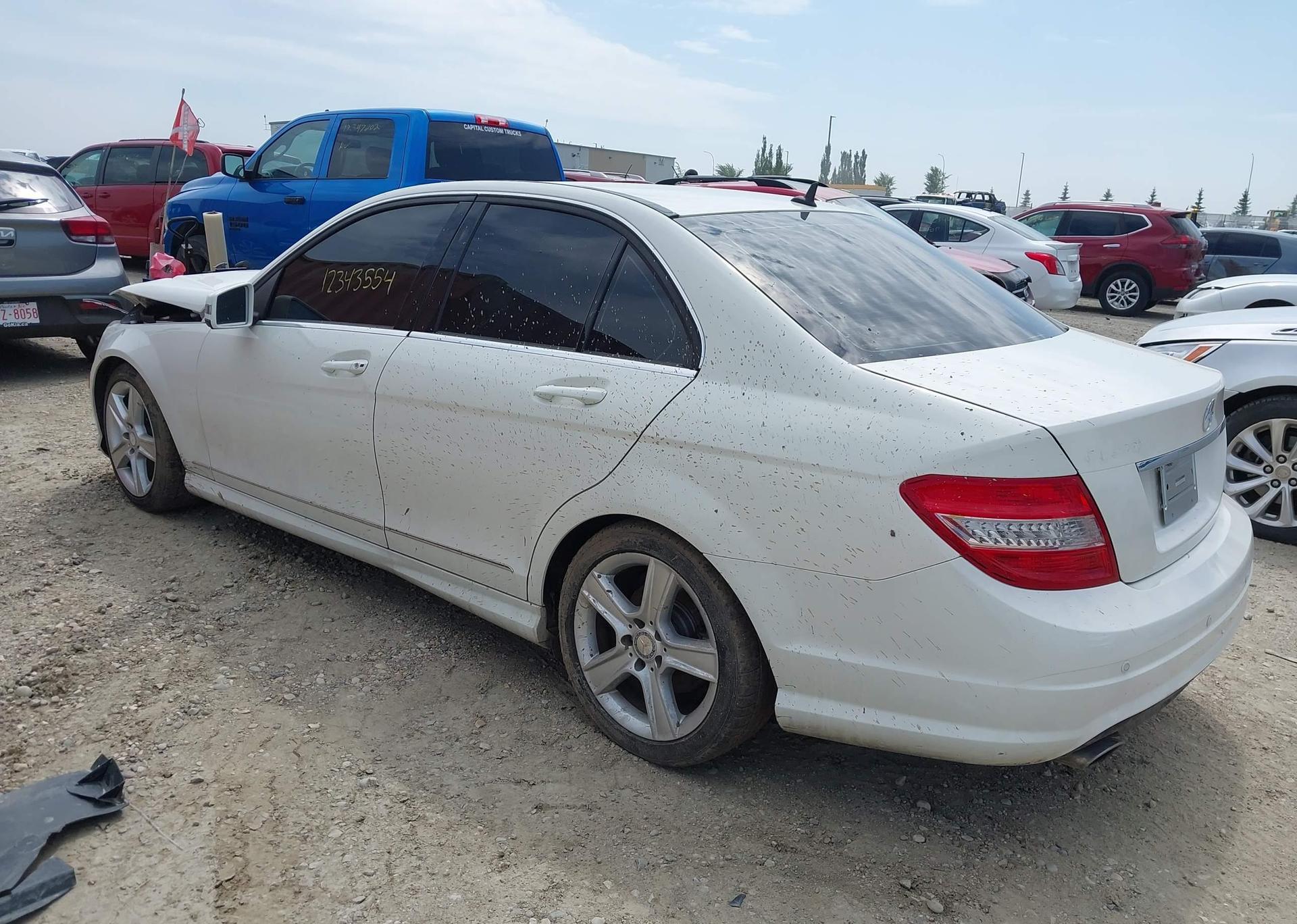 2011 MERCEDES-BENZ C 300 4MATIC