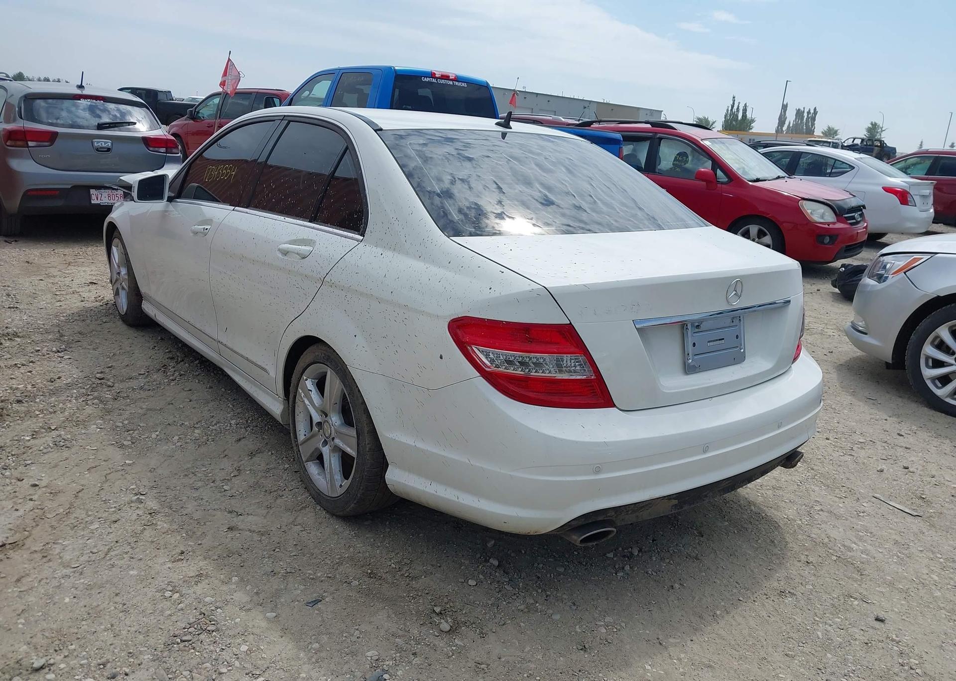 2011 MERCEDES-BENZ C 300 4MATIC