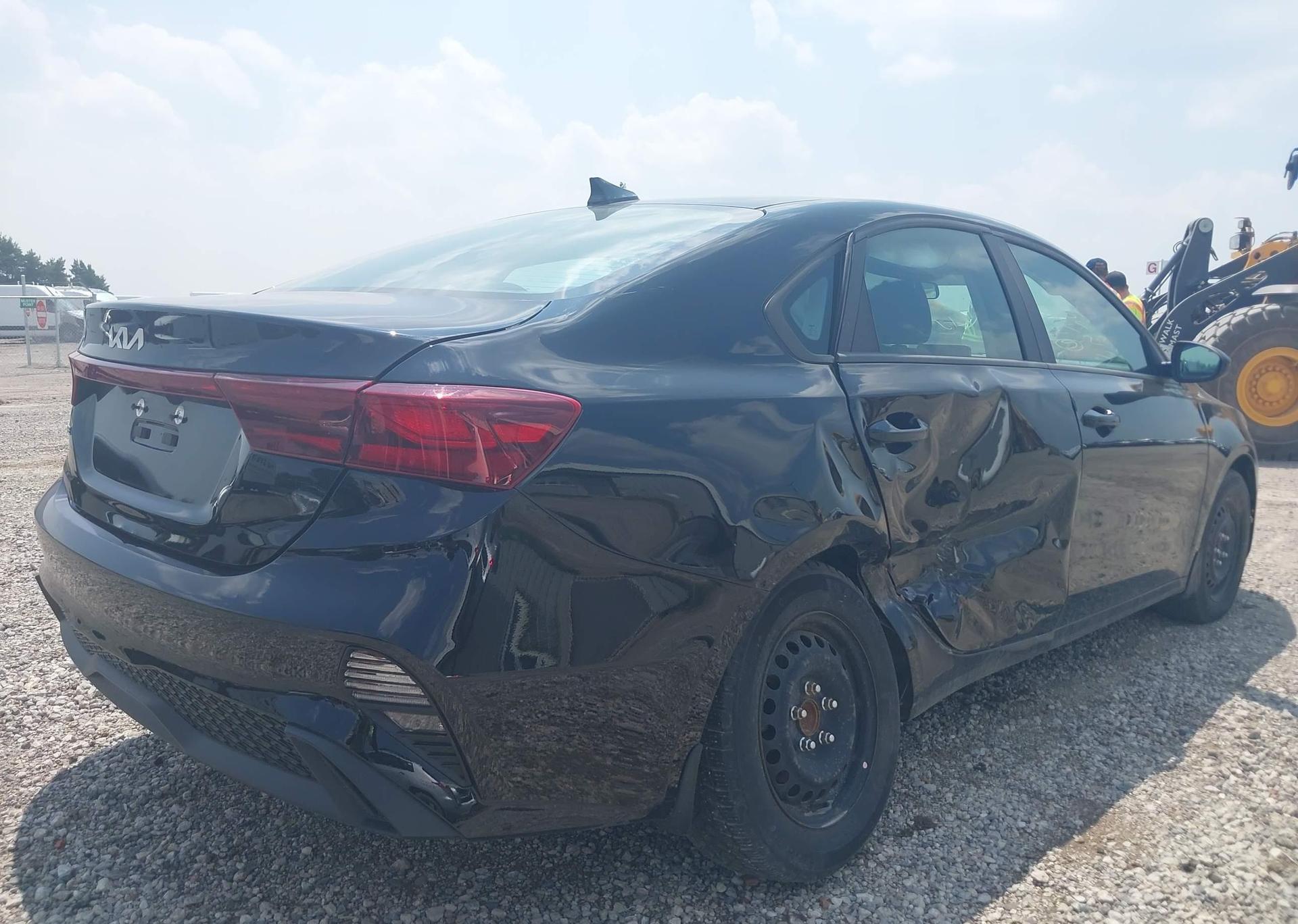 2022 KIA FORTE FE