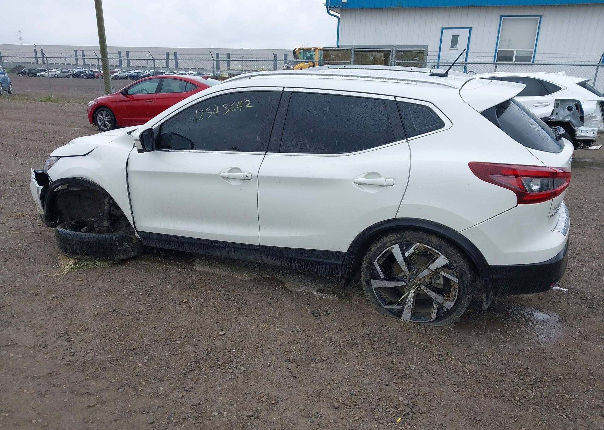 2023 NISSAN QASHQAI SV