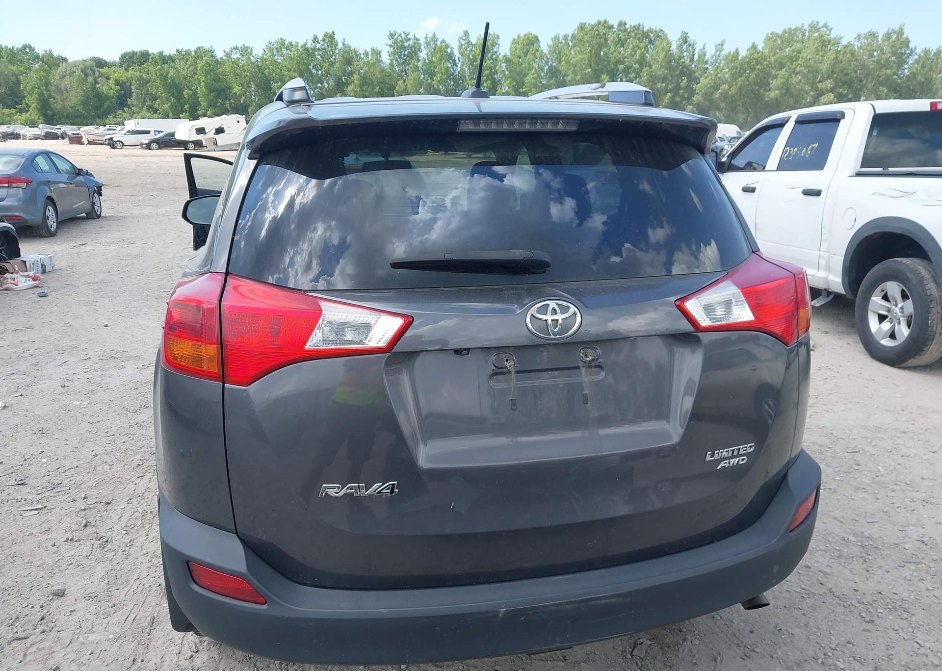 2015 TOYOTA RAV4 LIMITED