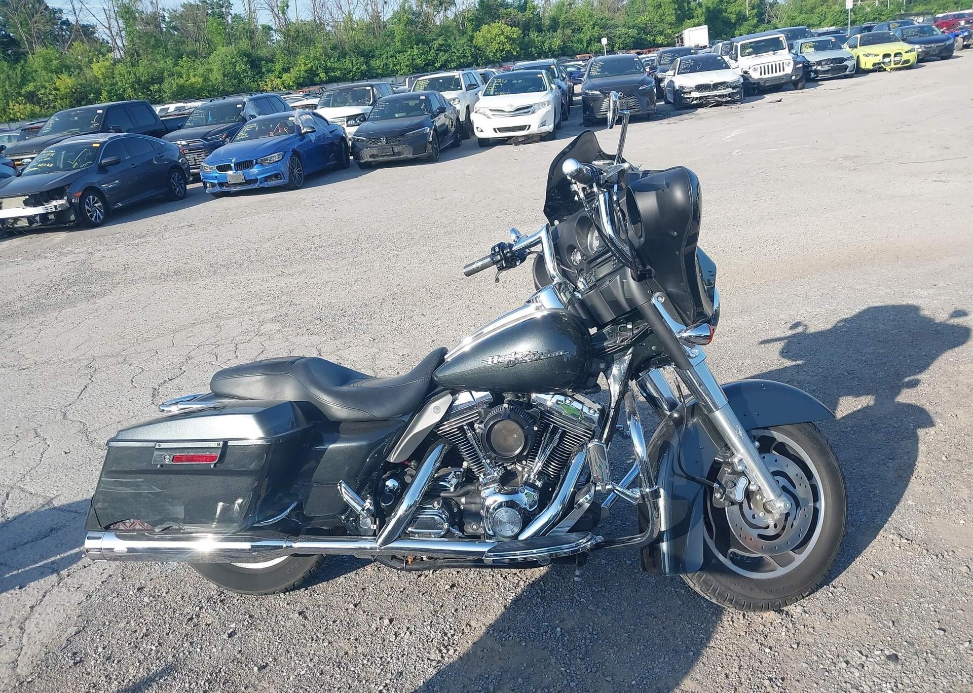2006 HARLEY-DAVIDSON FLHXI