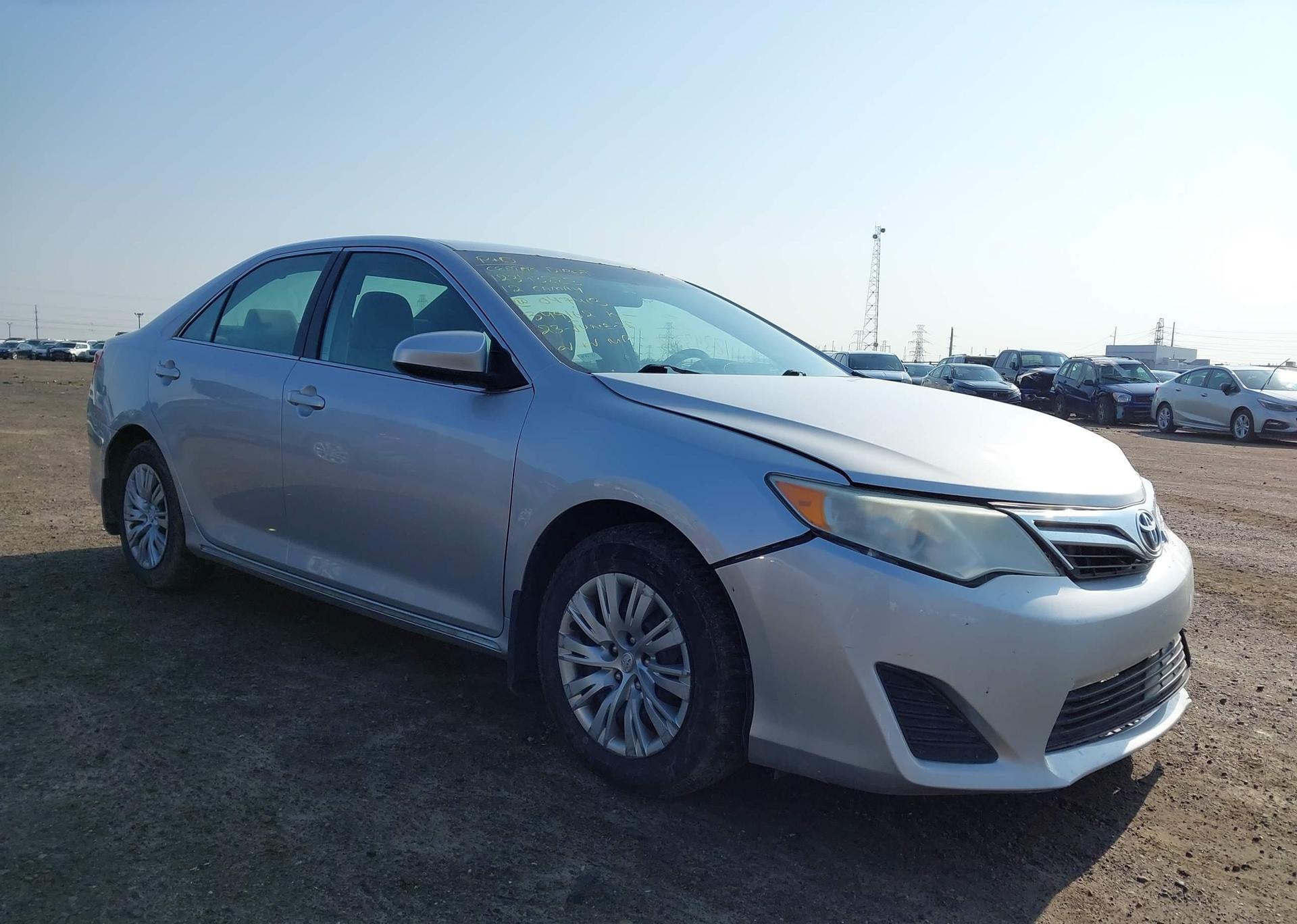 2012 TOYOTA CAMRY LE