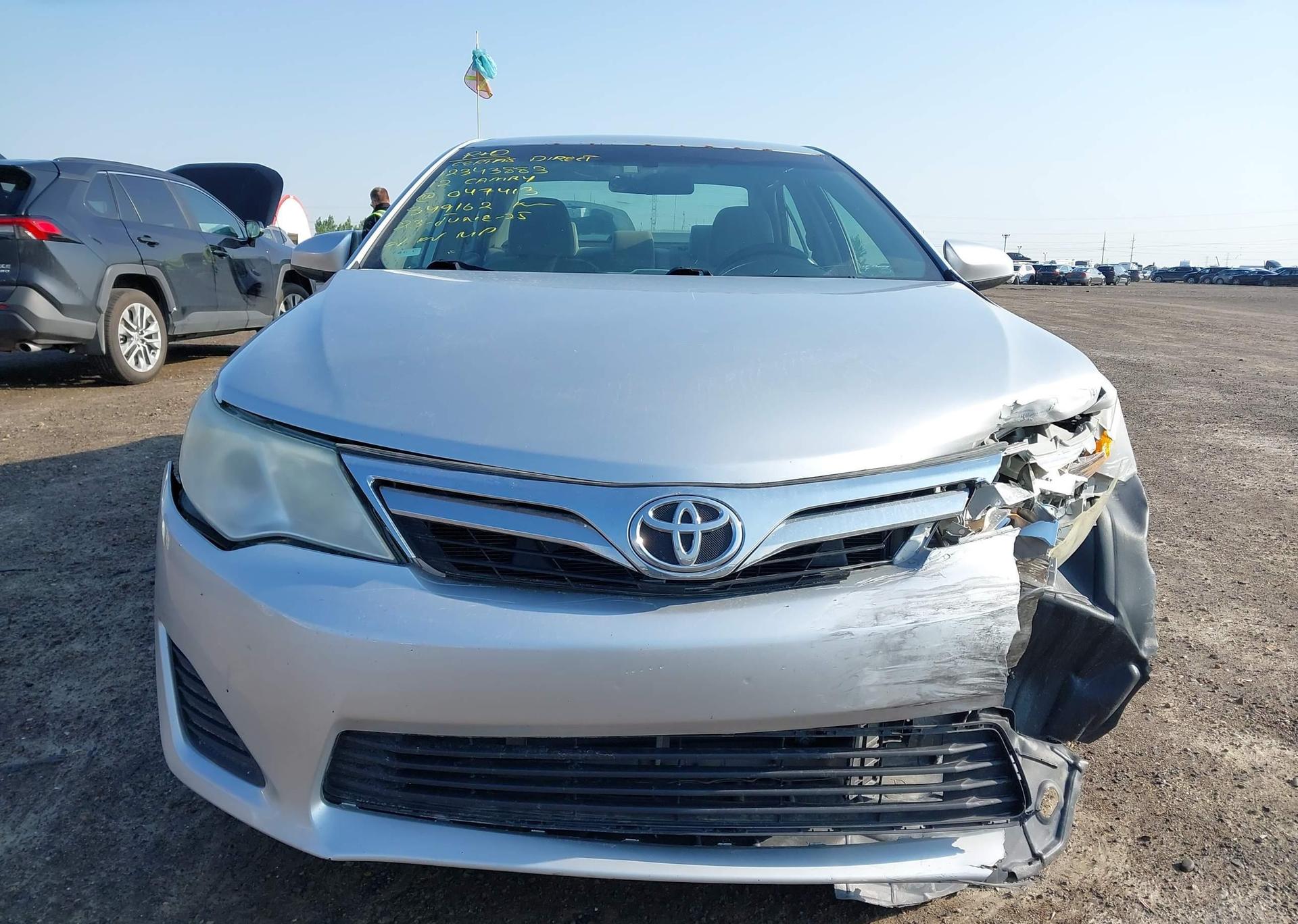 2012 TOYOTA CAMRY LE