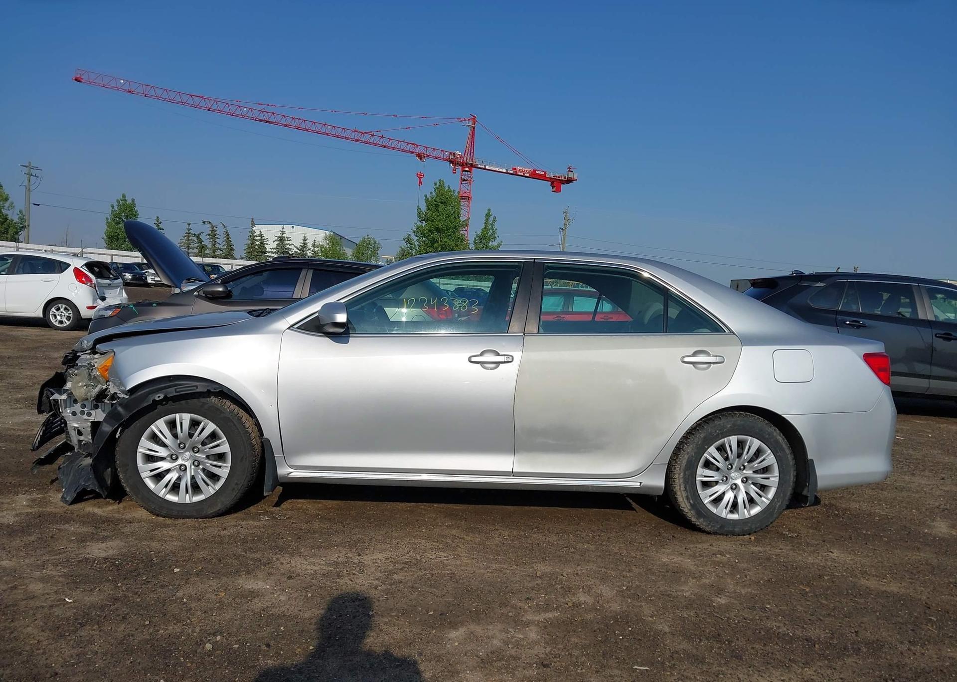 2012 TOYOTA CAMRY LE
