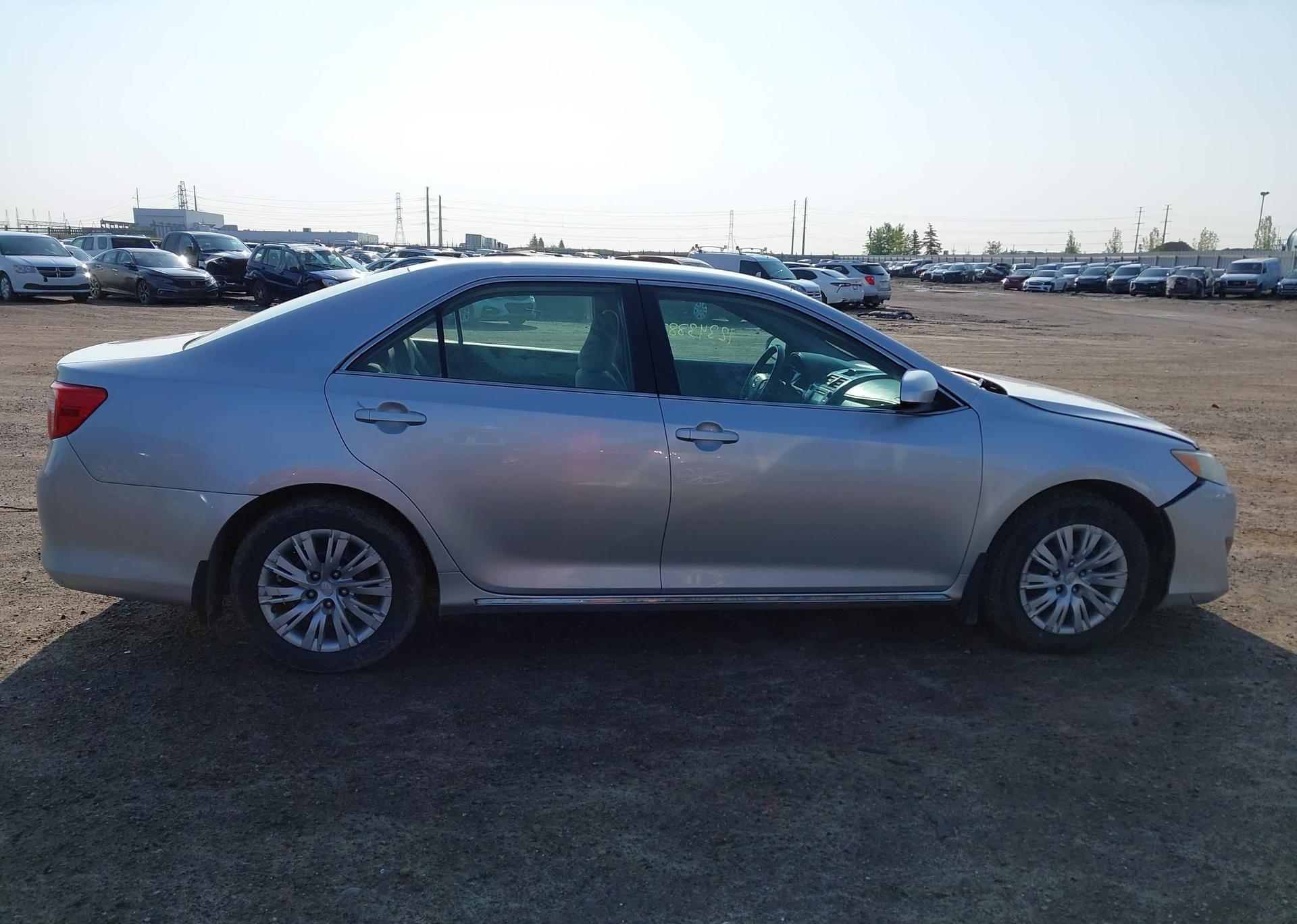 2012 TOYOTA CAMRY LE