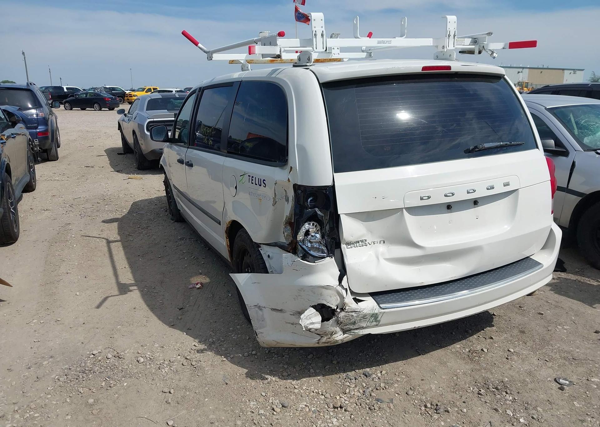 2011 DODGE GRAND CARAVAN SE