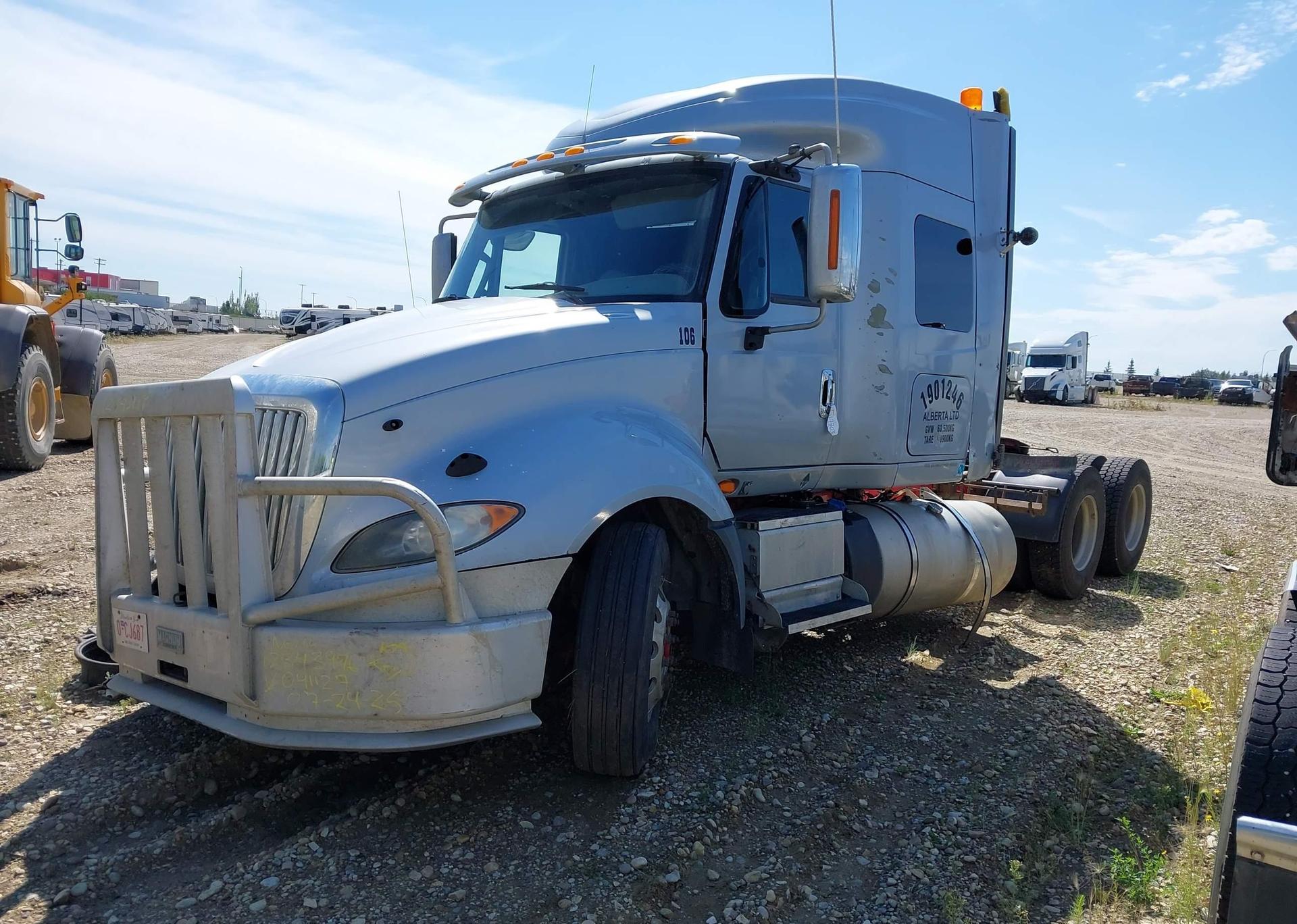 2014 INTERNATIONAL ProStar