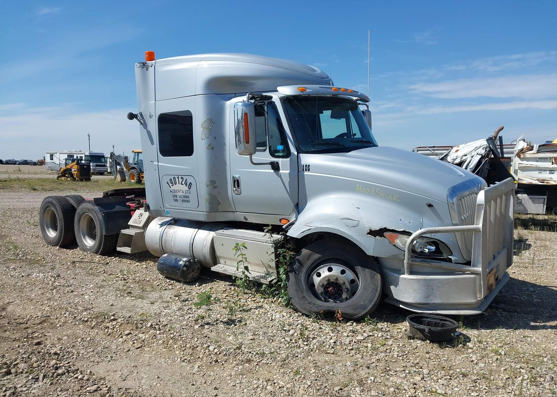 2014 INTERNATIONAL ProStar