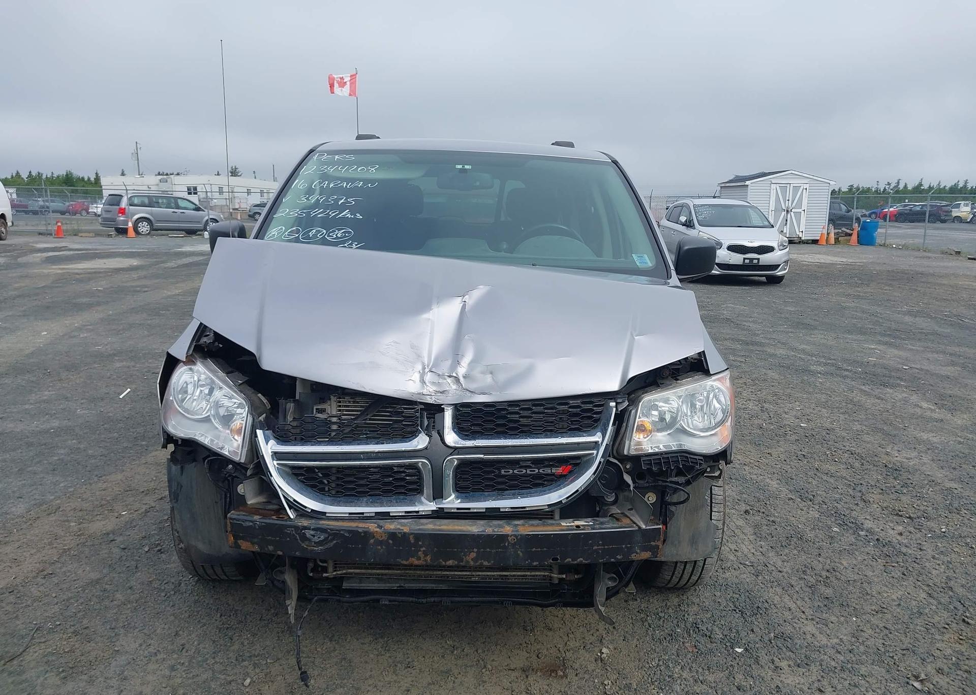 2016 DODGE GRAND CARAVAN SE