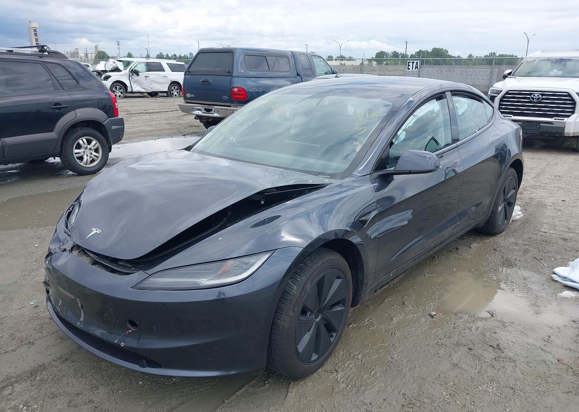 2024 TESLA MODEL 3