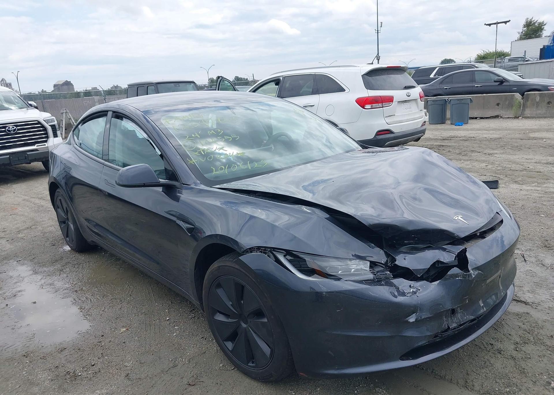 2024 TESLA MODEL 3