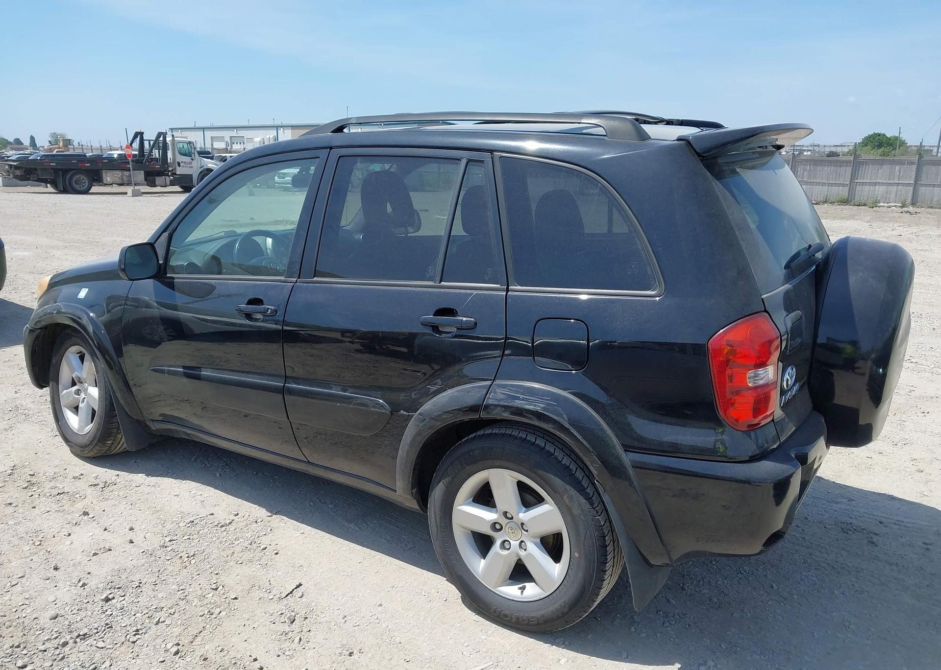 2004 TOYOTA RAV4