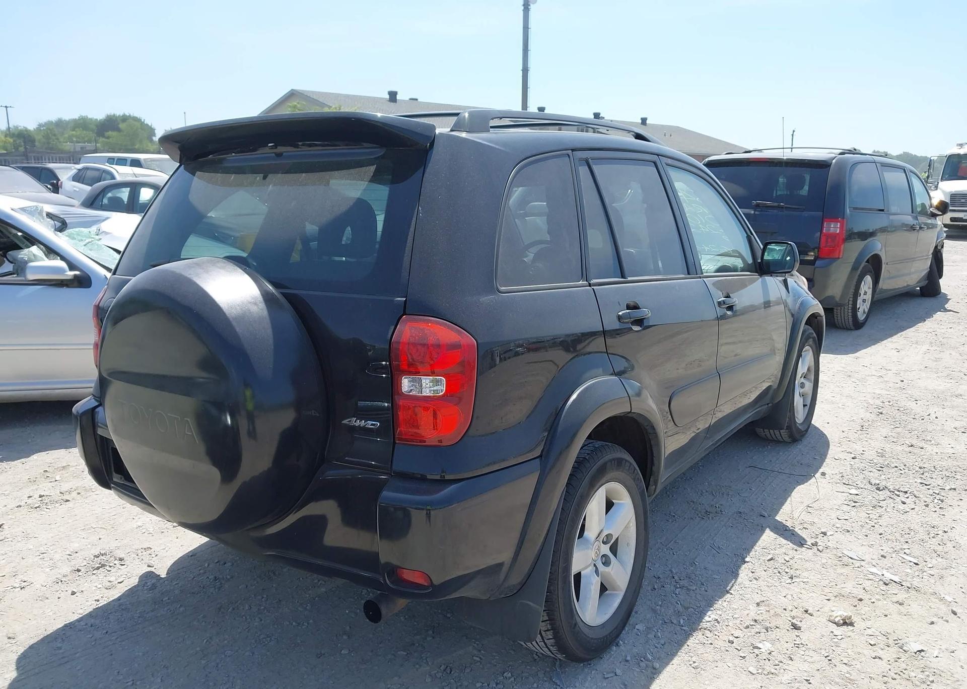 2004 TOYOTA RAV4