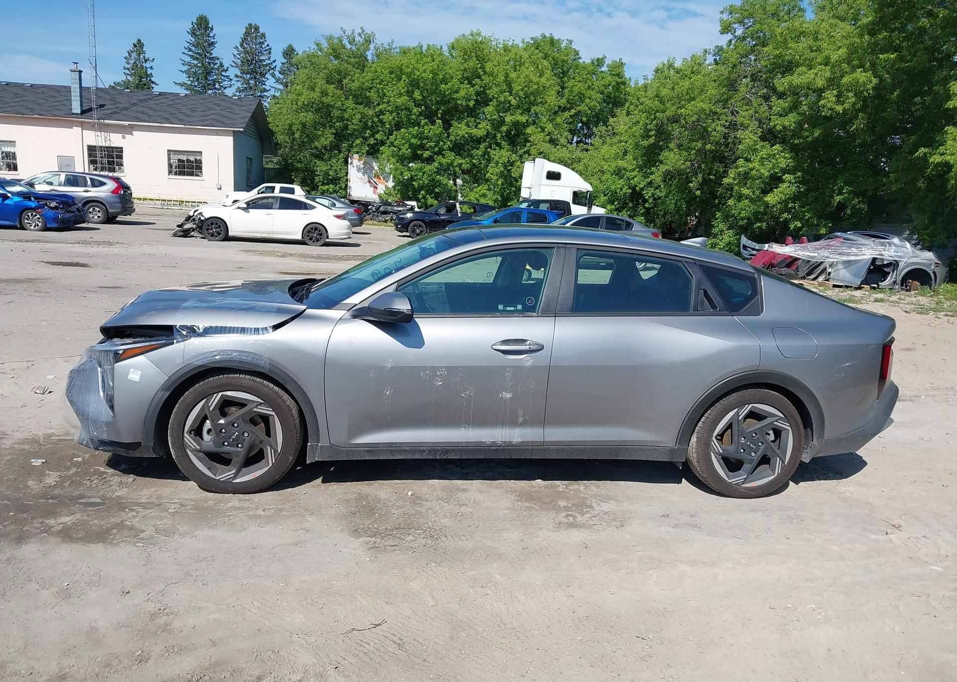 2025 KIA K4 EX