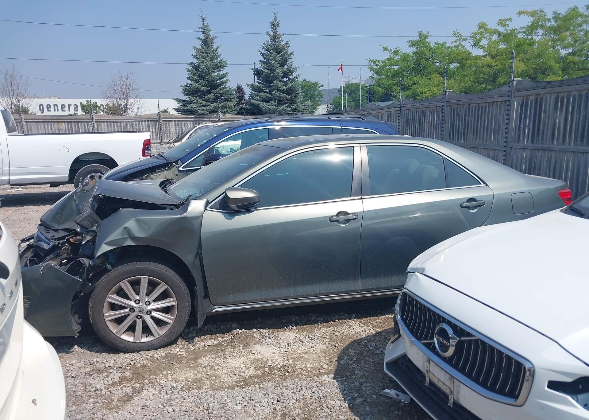 2013 TOYOTA CAMRY