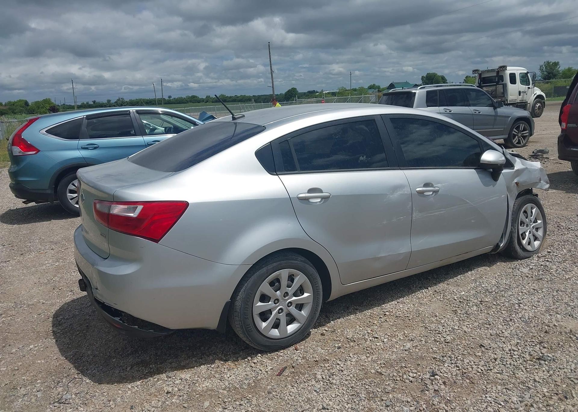 2013 KIA RIO EX