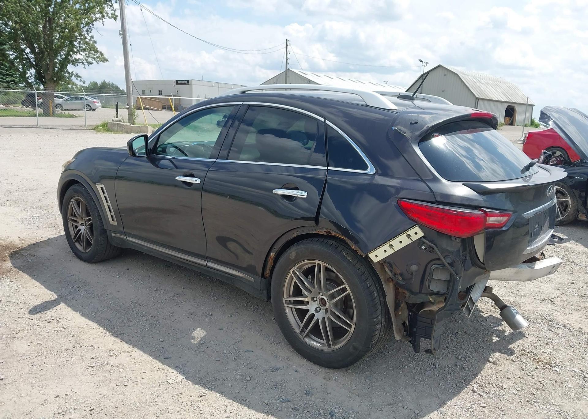 2010 INFINITI FX50