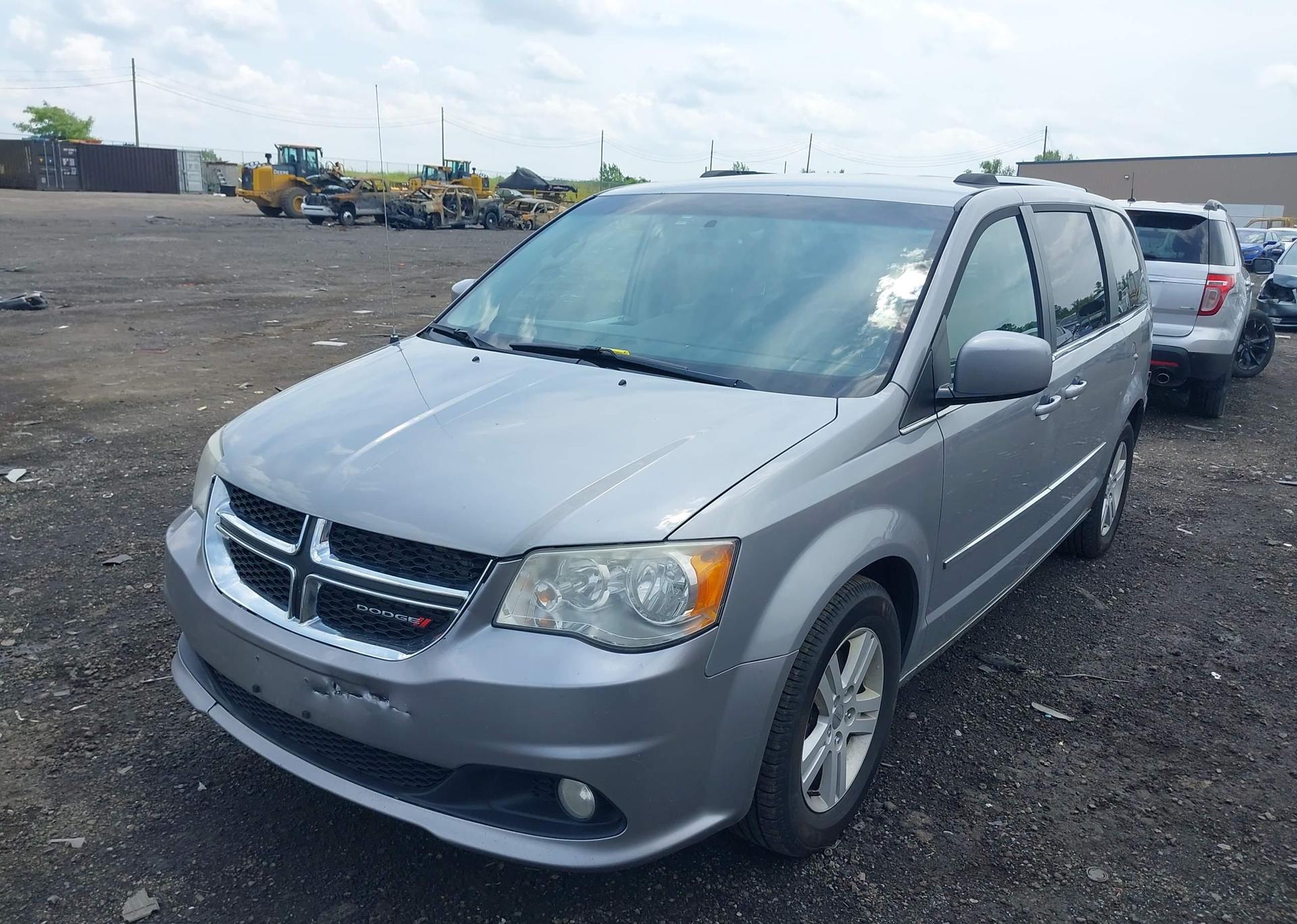 2013 DODGE GRAND CARAVAN CREW