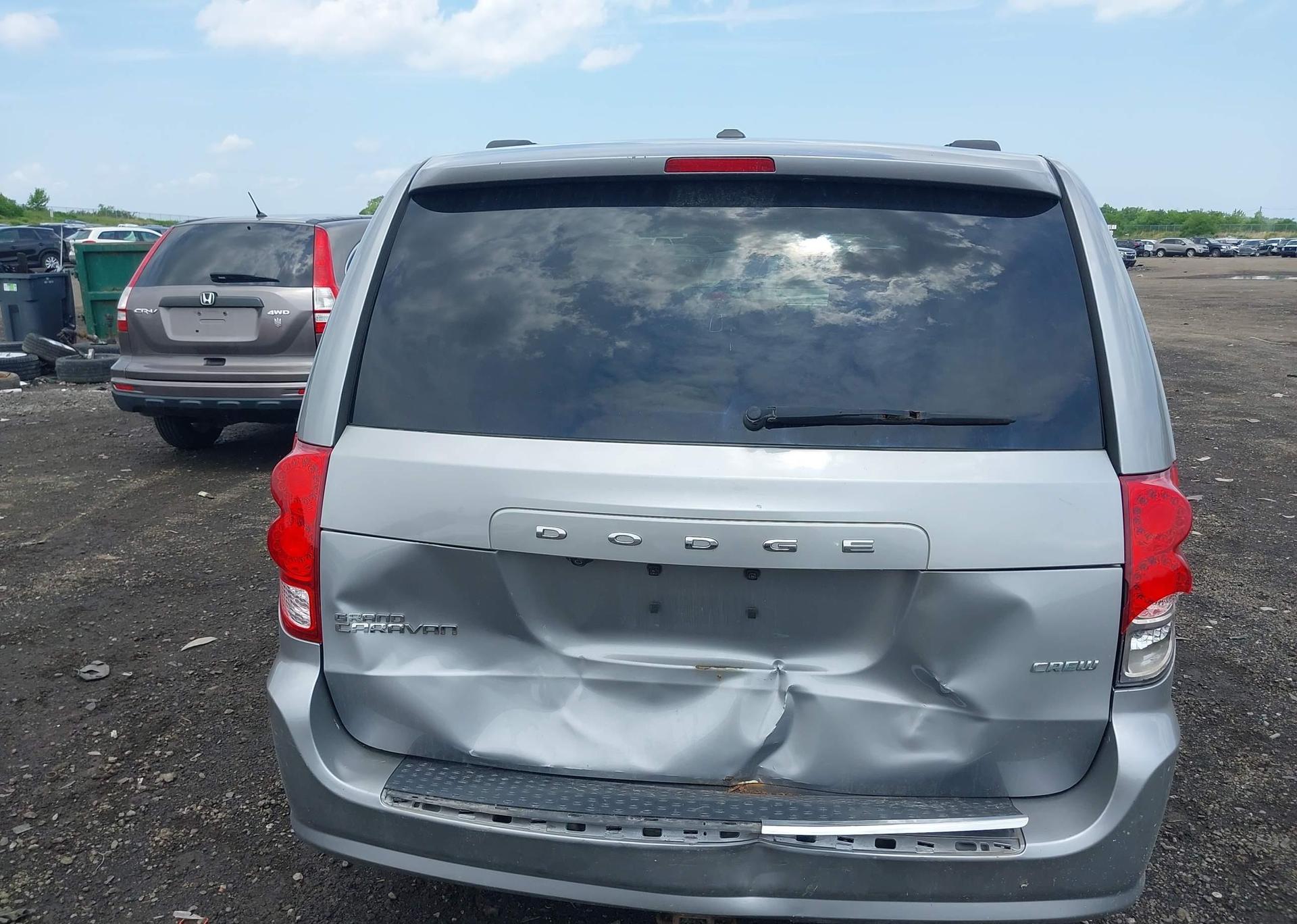 2013 DODGE GRAND CARAVAN CREW