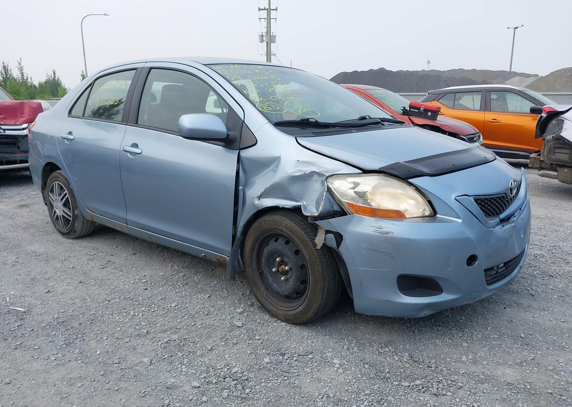 2009 TOYOTA YARIS